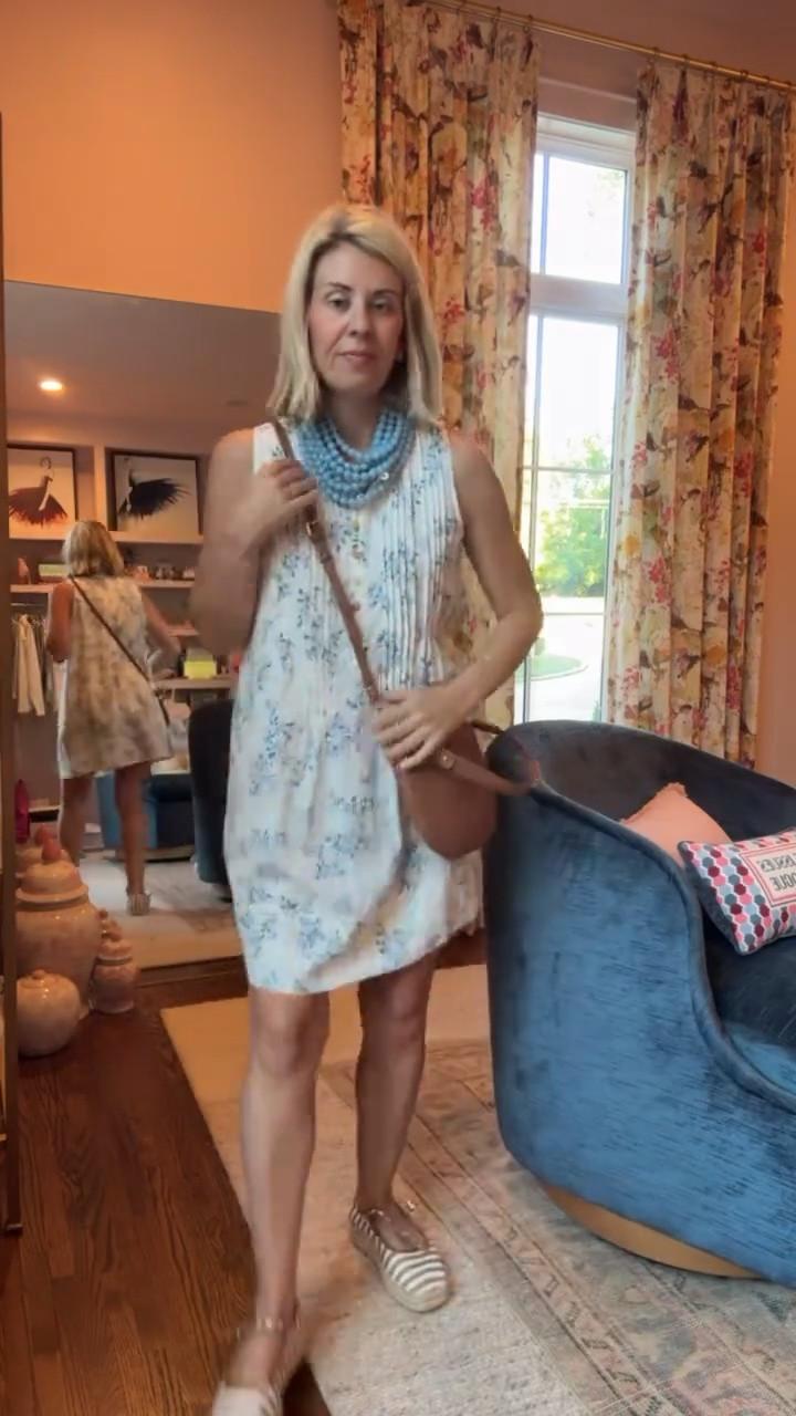 Y’all know we print mix around here and this look is so good!! This dress comes in so many colors. Elevate your look with a statement necklace and a fun shoe. 
Dress - xs 
Shoes - 8 tts


#LTKdayinmylife #LTKootd #LTKmomlife