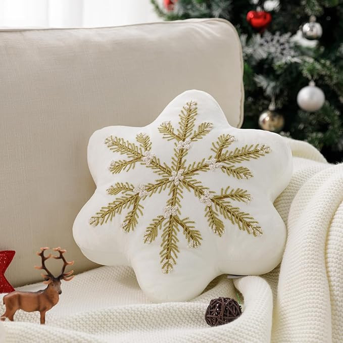 Ashler Snowflake Pillows, Snowflake Throw Pillow, Off White Pillows, 15x15 in Velvet Cushion for ... | Amazon (US)