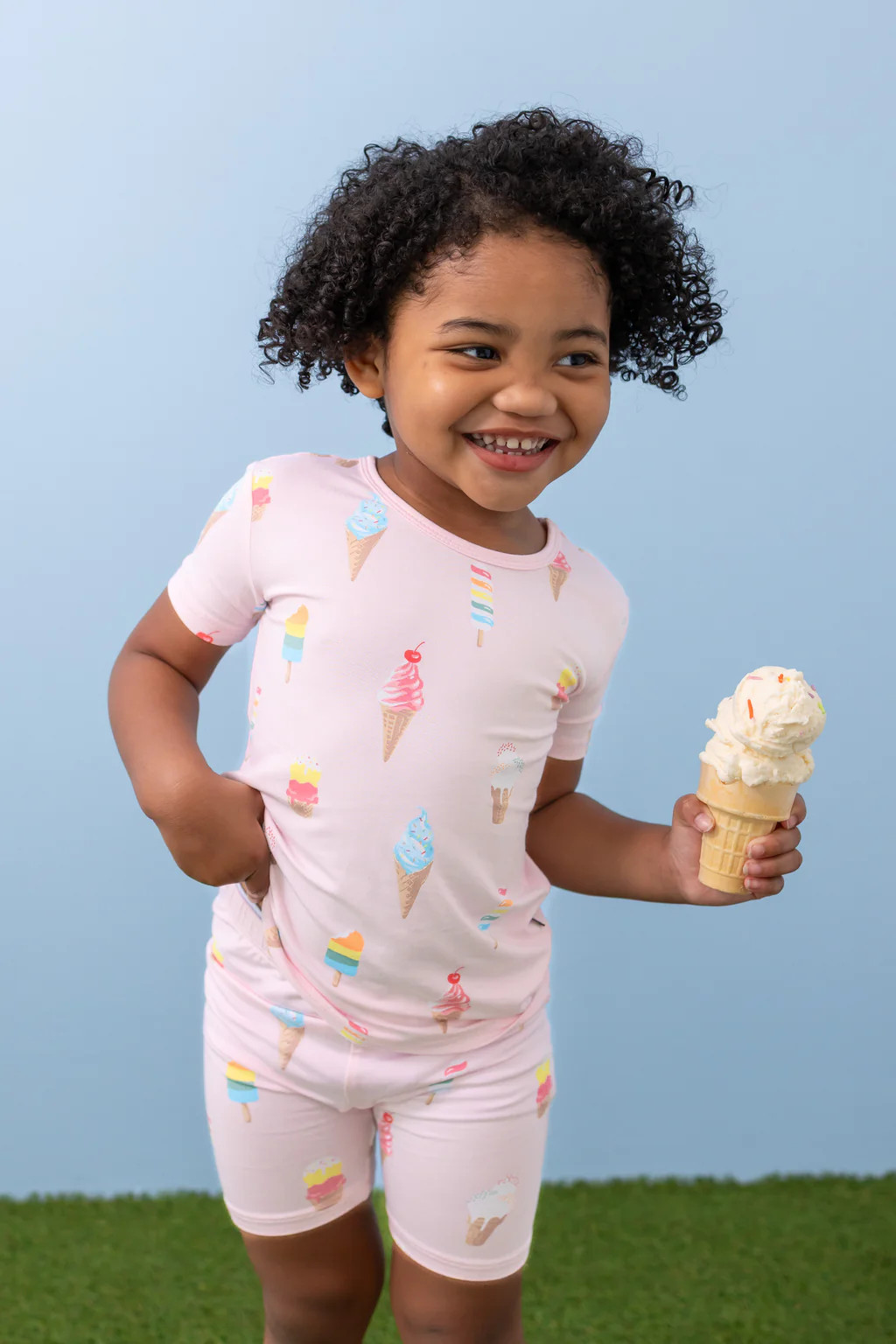 Short Sleeve Pajamas in Sakura Ice Cream | Kyte Baby
