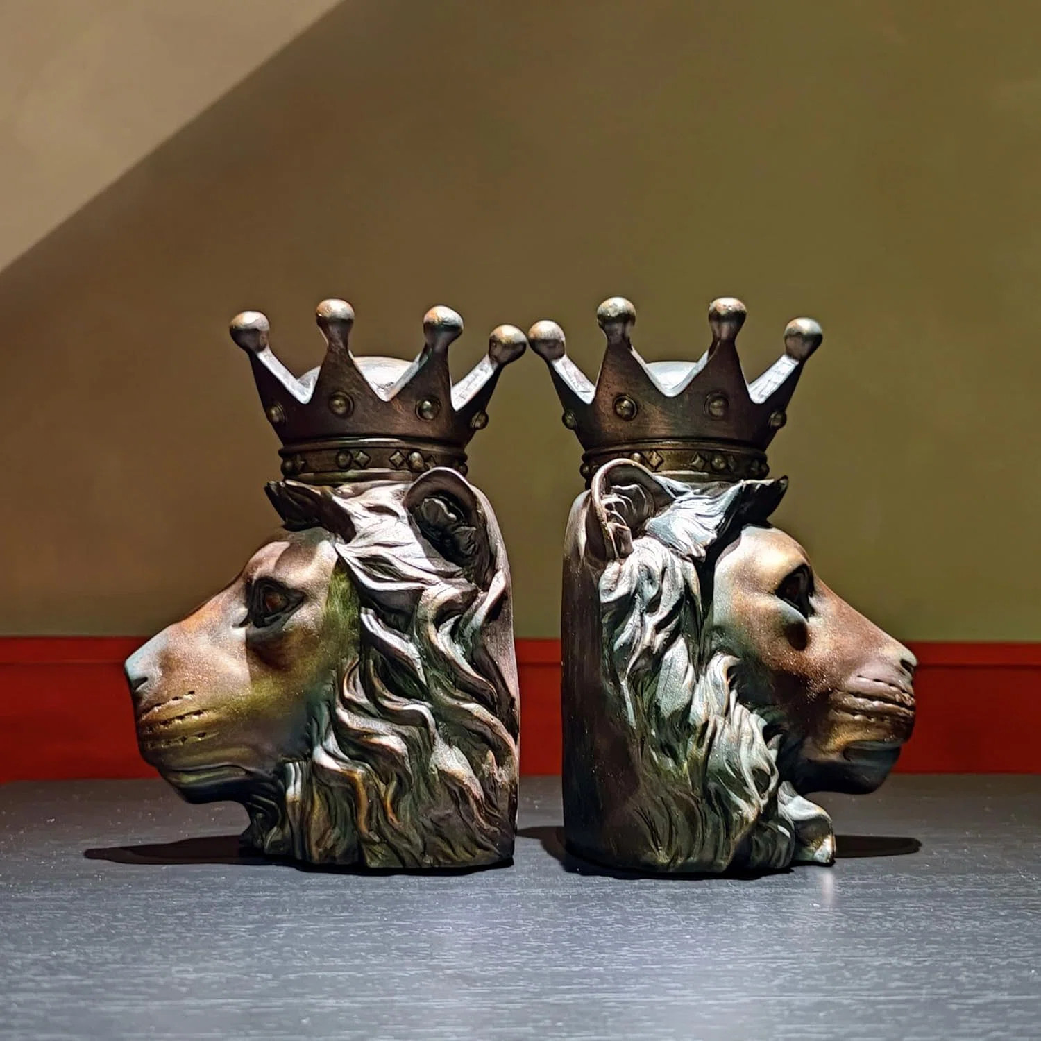 Lion Head Sculpture Vintage Lion Head with Crown Bookend Book Holders for Shelves Decorative Statue (Set of 2) Bookends for Office Home Bar Bedroom Anti-Slip Base Collective Figurine | Wayfair North America