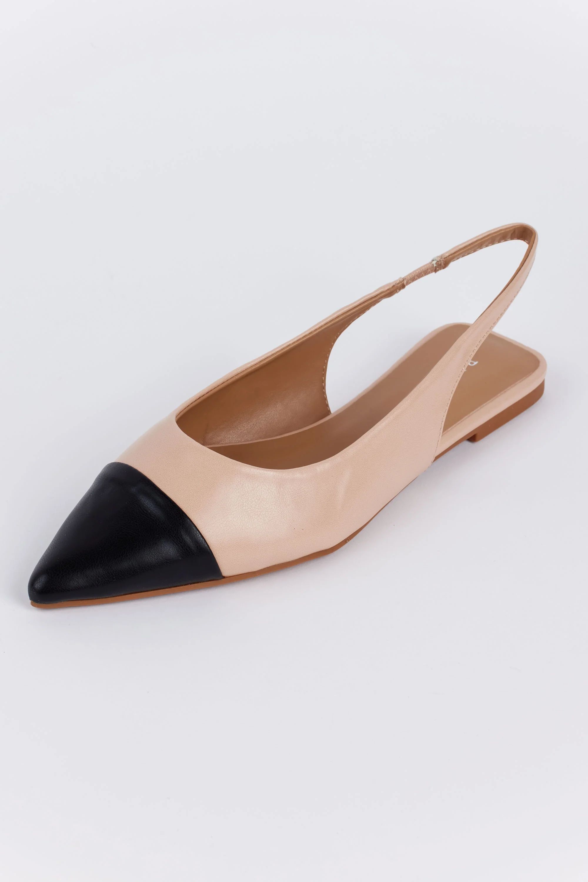 Gretchen Flats | Avara