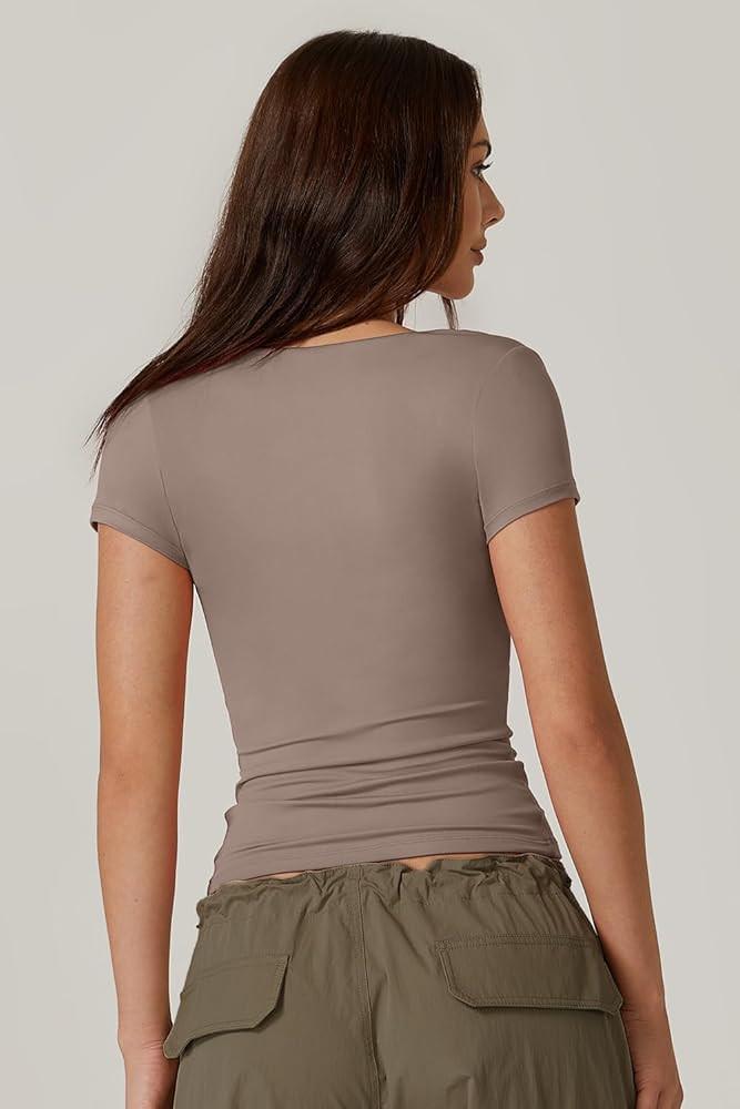 QINSEN Women's Square Neck Short Sleeve T Shirts Double Lined Basic Tee Slim Fit Tops | Amazon (US)