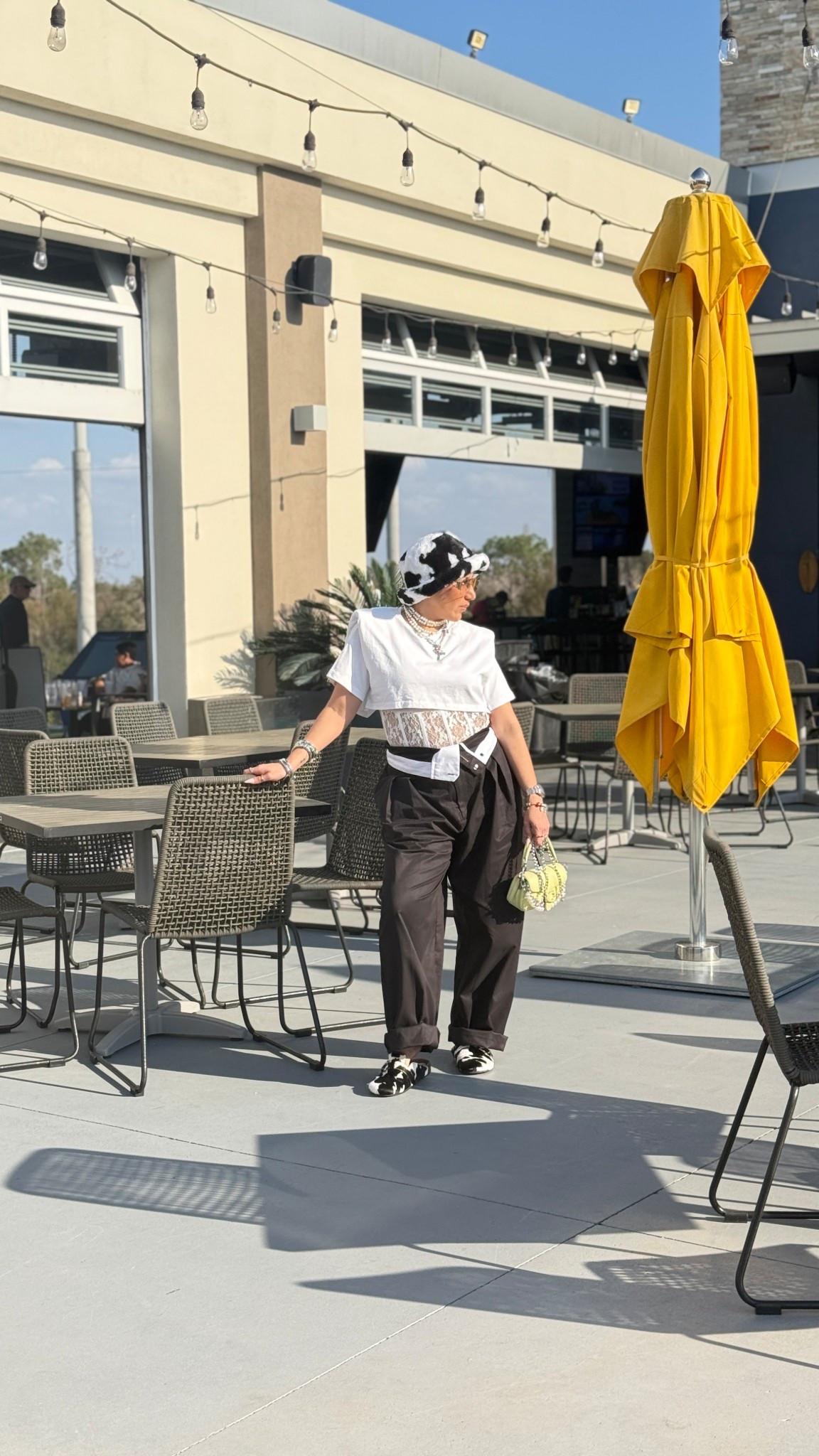 Casual outfit 
KBB pants
The waist curtain trousers 
Corset tshirt 


#LTKootd #LTKOver40 #LTKgrwm