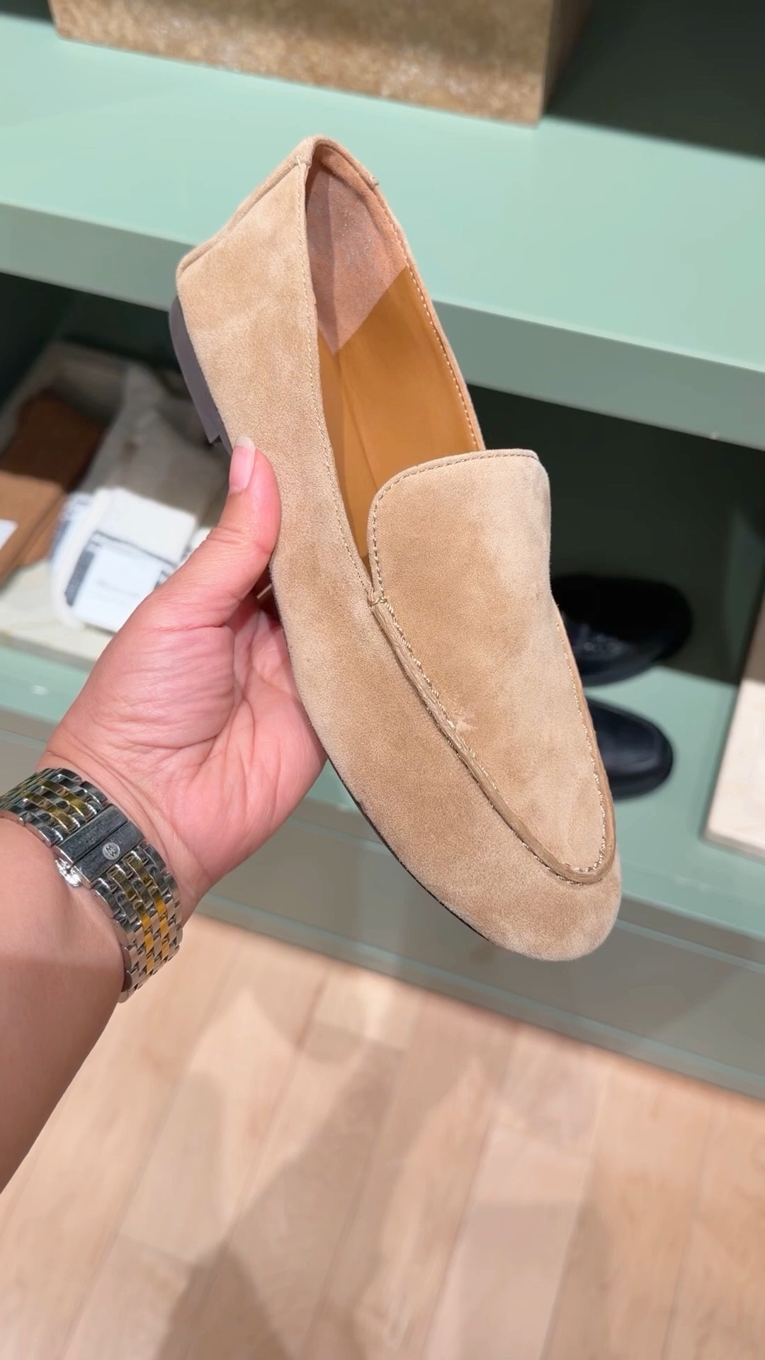 Madewell Sale! 25% off for Madewell Insiders (provide email address to join). Lots of items for spring including so many beautiful bags and shoes! 

The perfect refined loafer for spring! Such a gorgeous color suede shoe that will go well with everyday spring outfit, work outfits and travel outfits too. 

#LTKTravel #LTKWorkwear #LTKSaleAlert