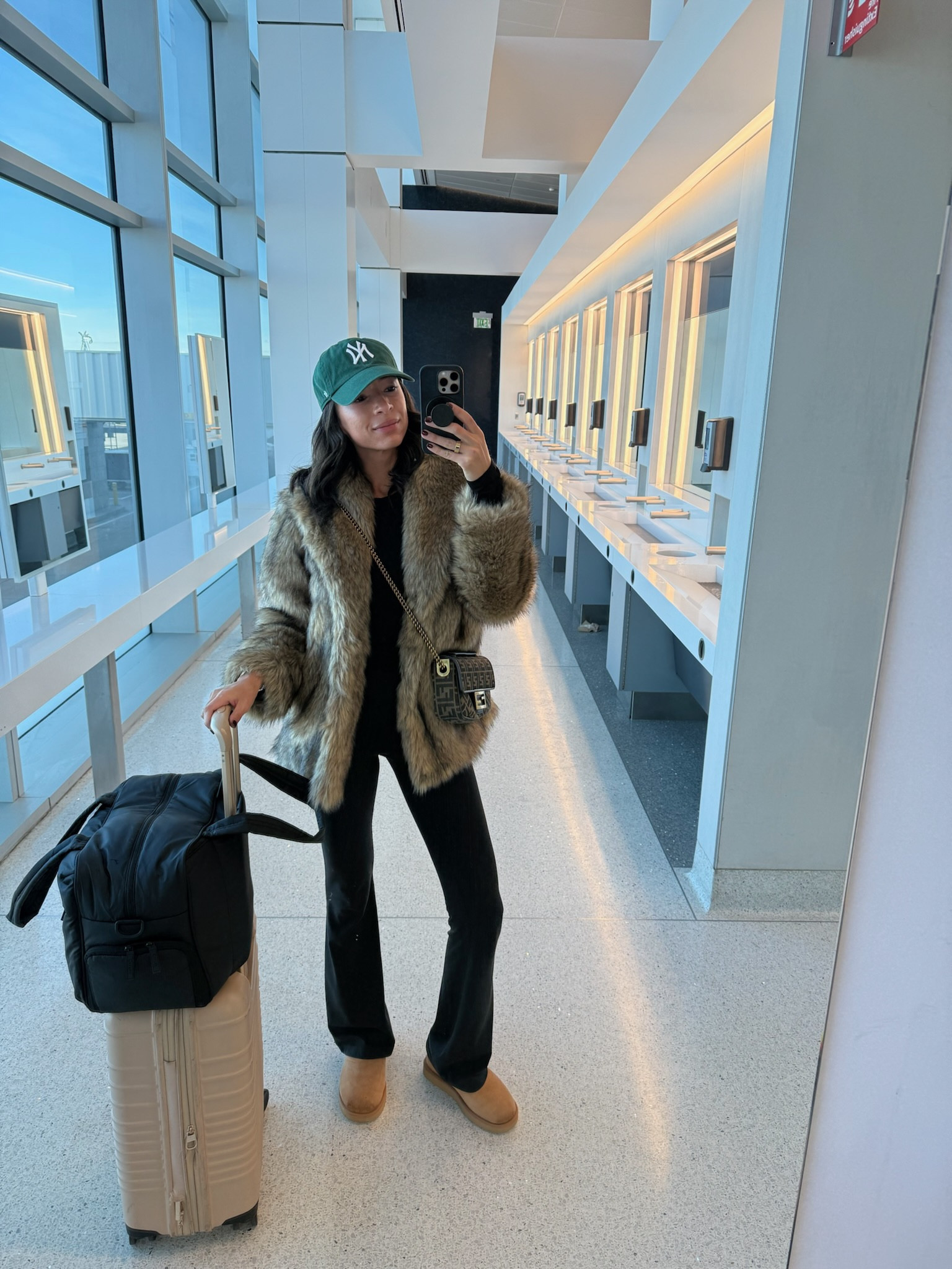 Travel outfit ✈️ Wearing size xs top, size small faux fur coat and size 4 lulu flare leggings


Airport outfit 
Winter coat
Errands outfit 

#LTKTravel #LTKFindsUnder100 #LTKStyleTip