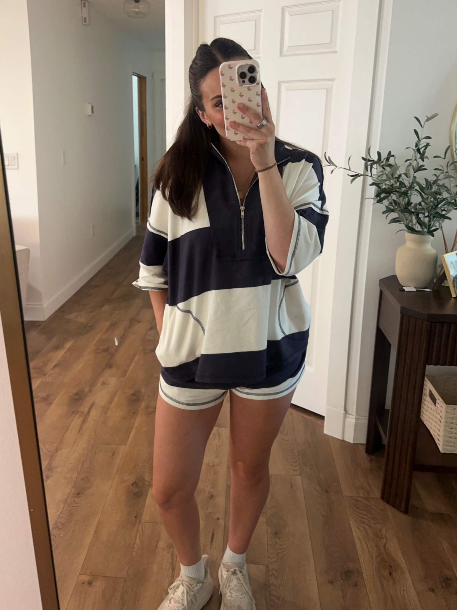 Perfect set for postpartum!

#LTKmomlife #LTKootd #LTKBump