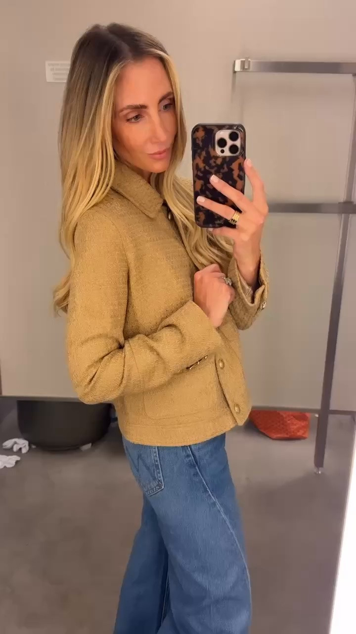 The Nordstrom anniversary sale is live to the public and this jacket is so good I got it in two colors! 

Jacket Size: XS
Jean Size: 24
Prada Sandal Size: 39.5

Nordstrom Anniversary Sale Picks

#LTKSaleAlert #LTKSeasonal #LTKootd