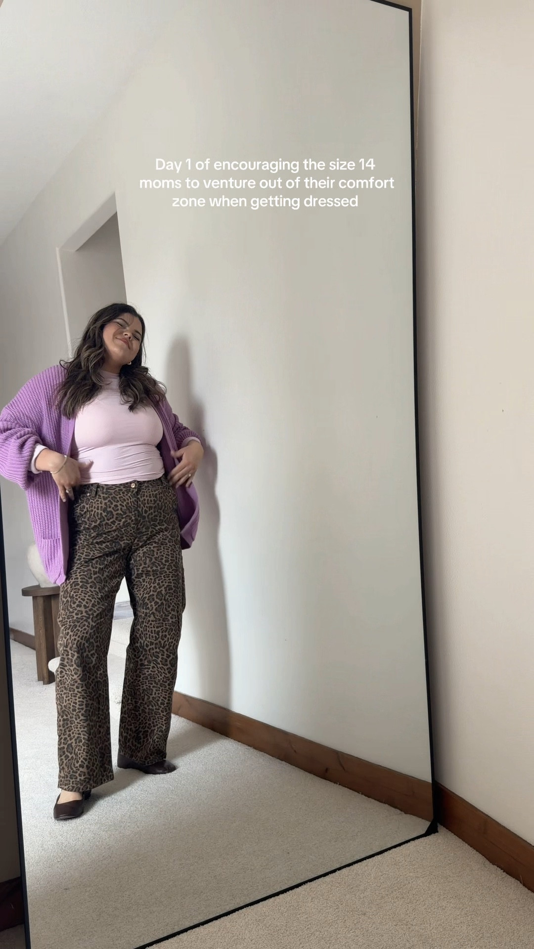 Casual midsize outfit 
Size 14