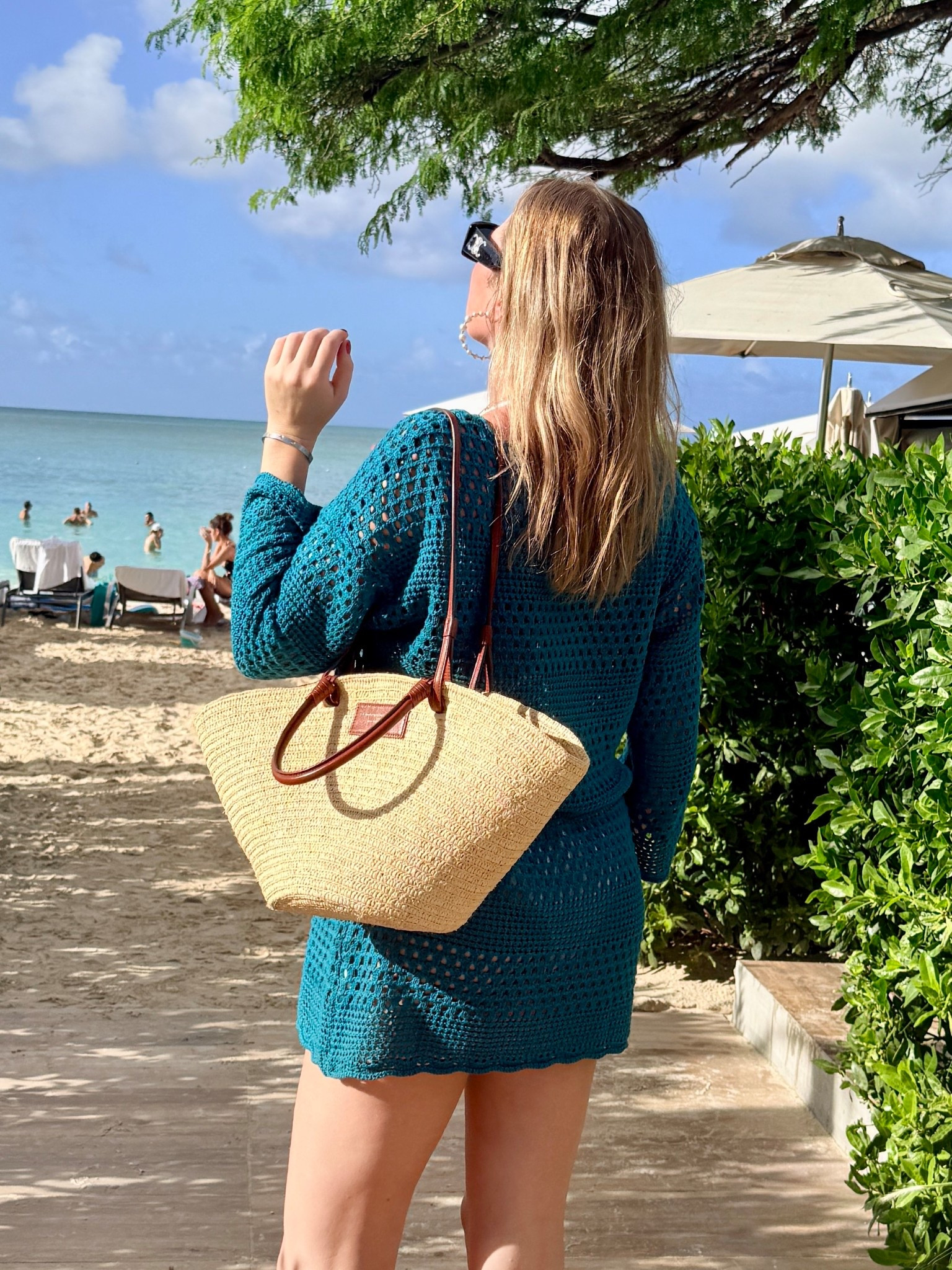 A perfect combo: cover up and a beach bag ☀️

#LTKSeasonal #LTKTravel #LTKdayinmylife