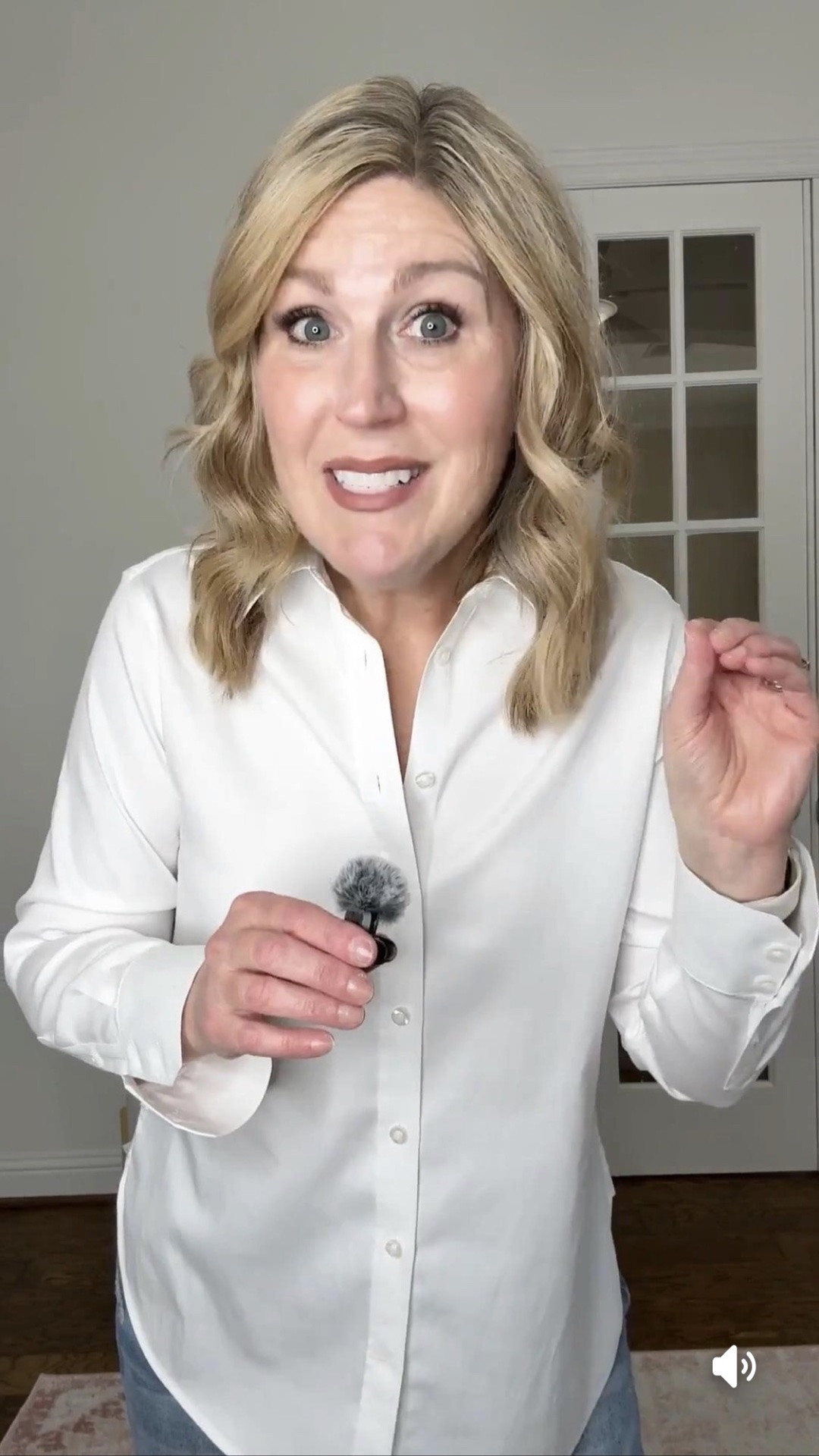 The No-Iron Stretch Shirt from Chico’s. 🥰
It’s wrinkle-free straight out of the dryer.
It has some stretch, so no binding, pinching, or pulling!
Almost covers the bum. Tunic is long enough to wear with leggings.
Silhouette options include classic or fitted. 😘
Lots of colors, prints, and patterns to choose from. 🫶

#LTKWatchNow #LTKGiftGuide #LTKFindsUnder100 #LTKStyleTip #LTKItBag #LTKTravel #LTKOver40 #LTKSeasonal #LTKWorkwear #LTKMidsize #LTKSaleAlert #LTKootd #LTKFindsUnder50