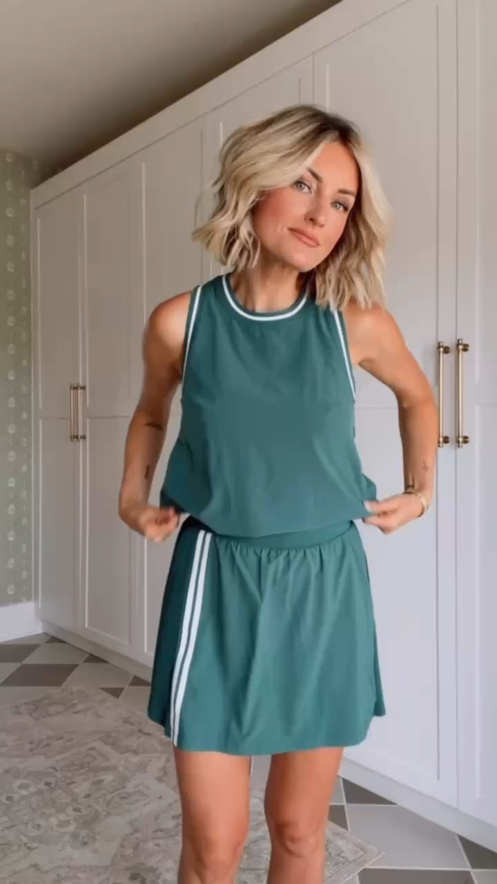 This matching set is perfect for a day on the golf course 💕 wearing S.

Loverly Grey, Target find, Target fashion, athleisure, activewear, matching set 

#LTKootd #LTKSeasonal #LTKActive