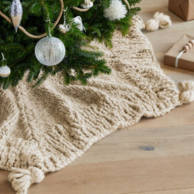 Dante Tree Skirt | Crate & Barrel