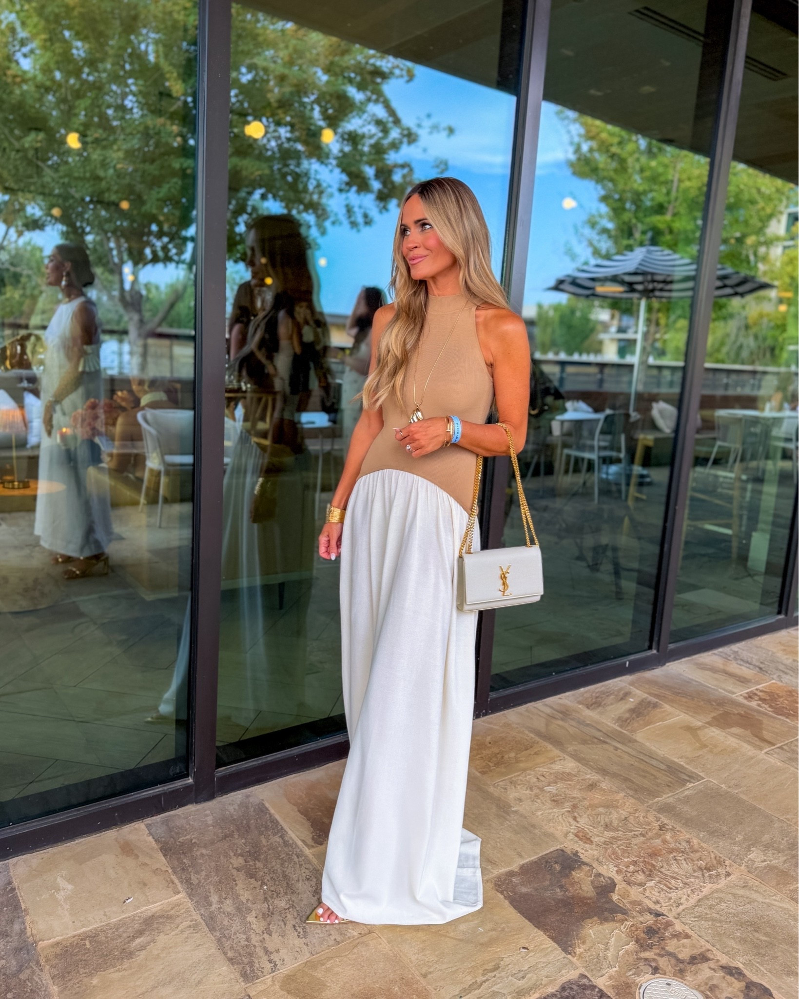 What I wore for LTKCon cocktail party last night! Wearing xs - runs long im 5’3” wearing heels for reference

#LTKOver40 #LTKCon #LTKTravel