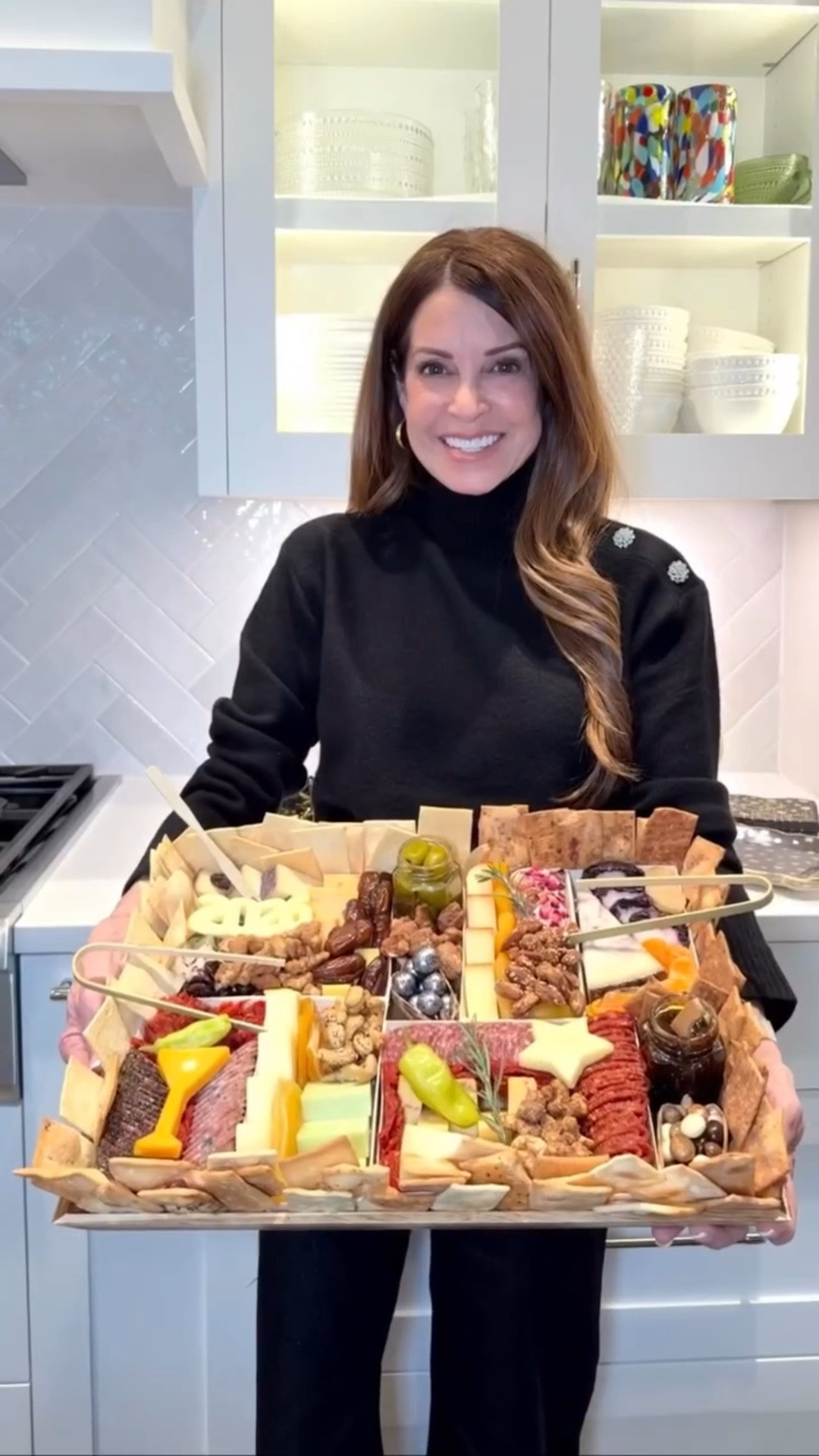 Upgrade your New Year’s Eve with a fresh, fully assembled charcuterie board from Boarderie.

You guys know my love for a charcuterie board from Boarderie, so I was so excited and overjoyed to see a Boarderie box on my porch.

It’s the perfect gift for a New Year’s Eve celebration (or any celebration)!

I love their fully arranged charcuterie boards because they’re filled with the most delicious artisan cheese selections, meats, chocolates and more. Yum!

They have different size boards available too. Everything comes  fully prepared and is shipped fresh, on ice, by overnight delivery. Just unpack it and enjoy!

Order one for your New Years Eve celebration! They’re perfect for celebrating at home or bringing to a gathering!

Let them do the work for you! 

#charcuterieboards #newyearseveparty #partyfoodideas