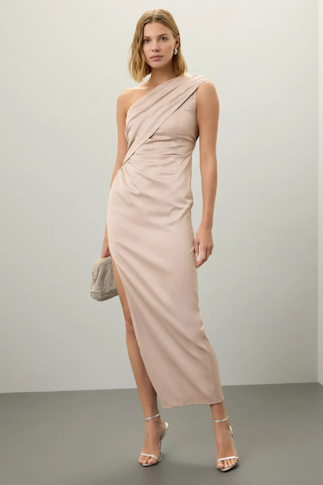 Luna Satin Gown | Rent the Runway