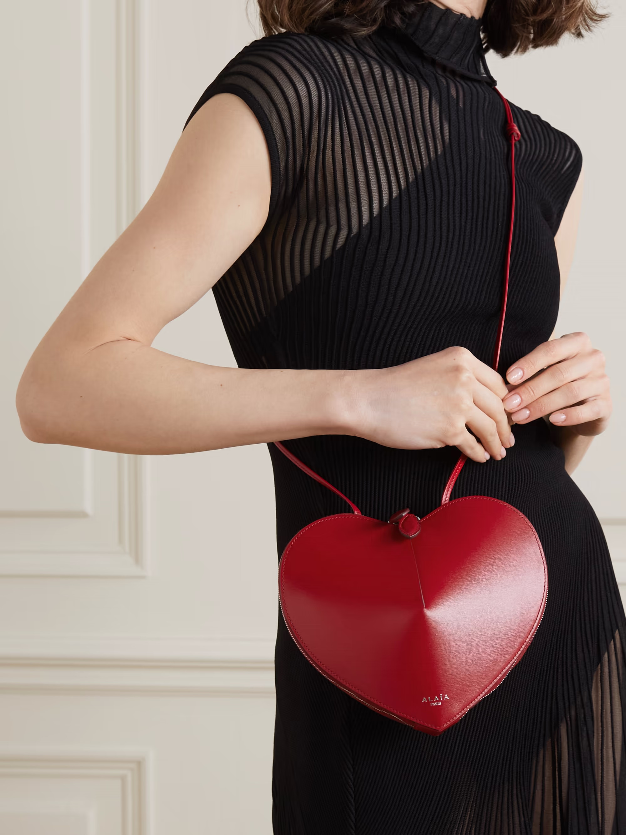 Le Coeur leather shoulder bag | NET-A-PORTER (UK & EU)