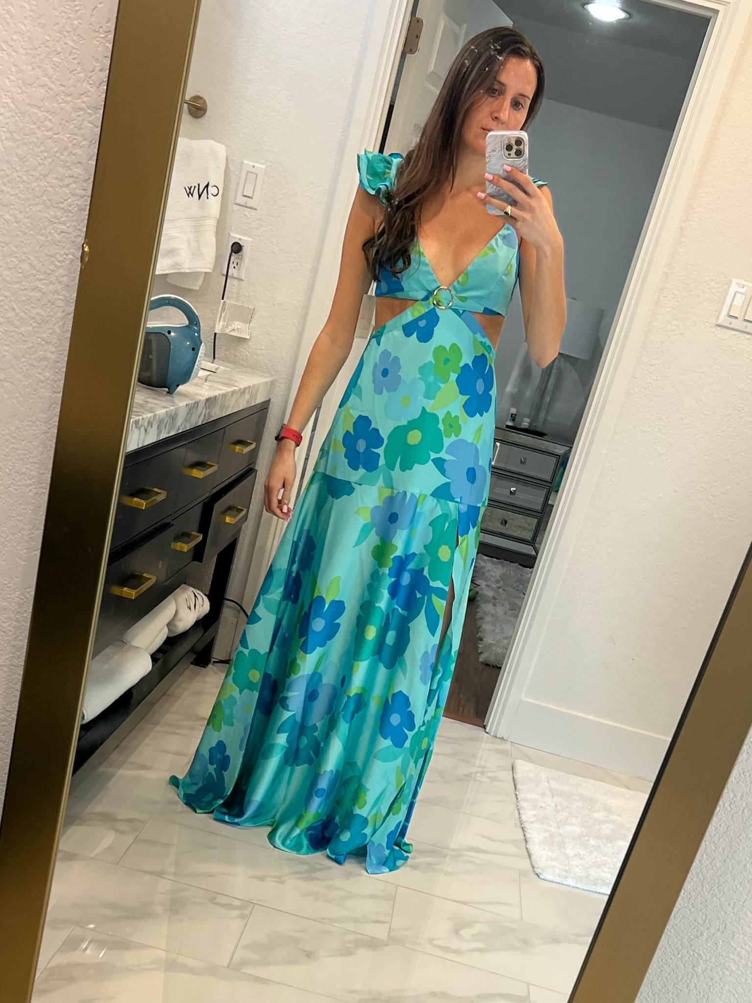 Fun summer maxis! Bump friendly…with a fun back 

#LTKbump #LTKSeasonal #LTKstyletip