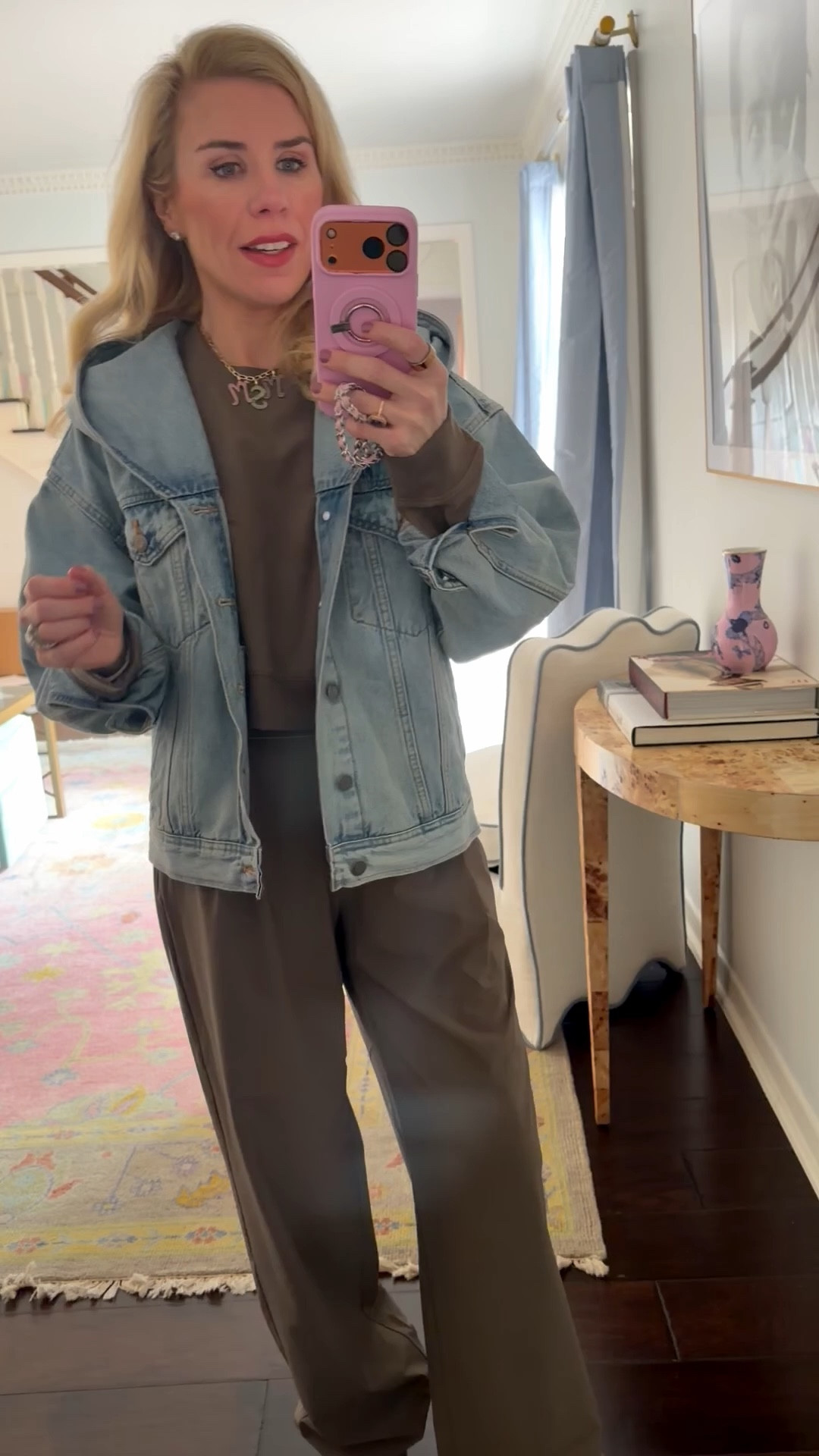 Travel Day Fit Check @Alo Yoga @beistravel 

#LTKgrwm #LTKdayinmylife #LTKTravel