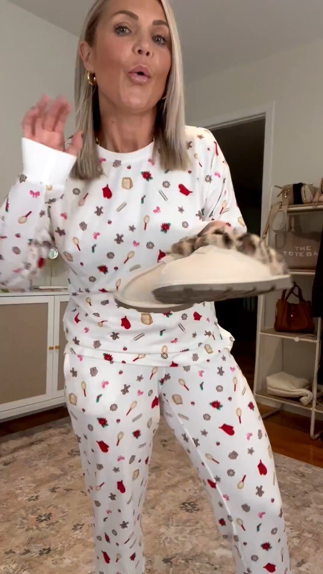 Walmart Christmas Pajamas are back and so so soft and I found the best slippers to go with them! The slippers are now on sale for only $10!


Walmart finds, Walmart fashion, Walmart new arrivals, fall fashion, fall outfits, midsize fashion, petite fashion, casual style, gifts for her, Christmas pajamas, cozy pajamas, slippers, leopard print slippers , gifts for mom

#LTKGiftGuide #LTKSeasonal #LTKSaleAlert
