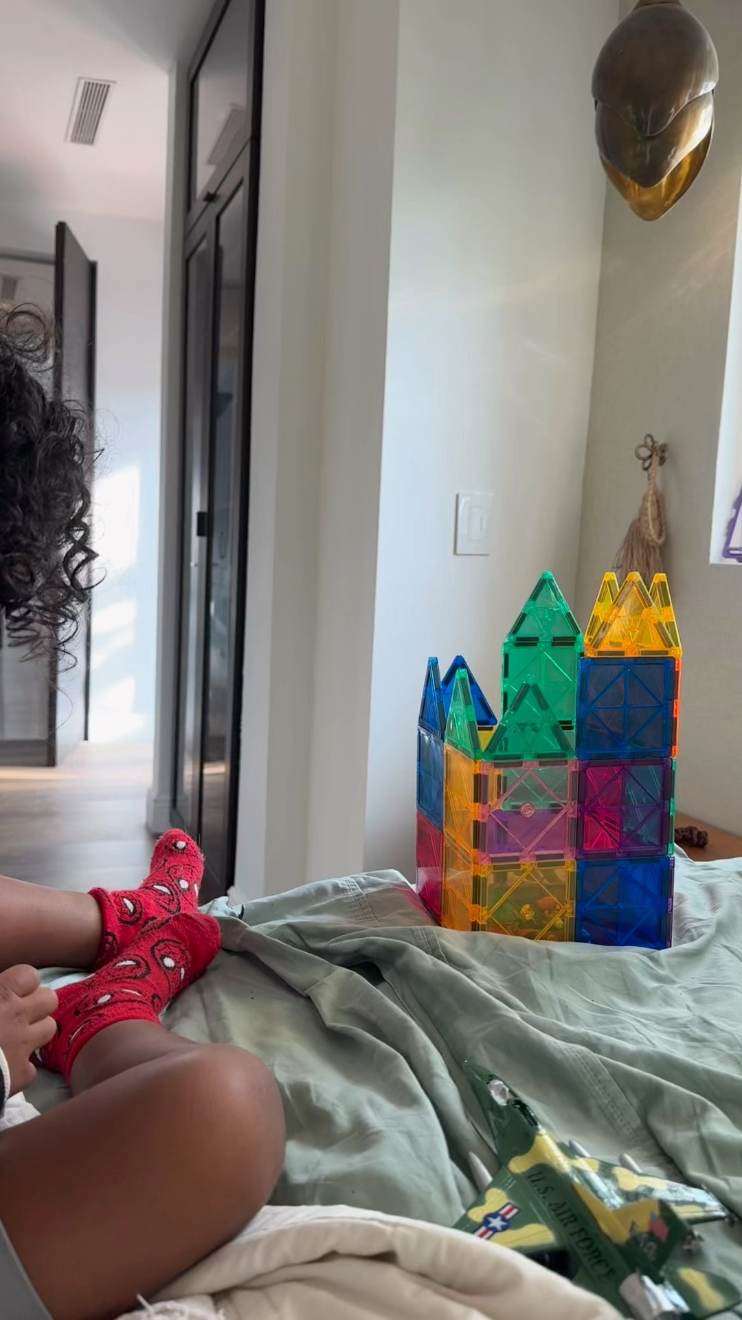 this is my sons favorite open ended play toy, he makes castles, houses, garages for his cars, planes etc. 

it’s been his obsession since he was 1, and a perfect substitute for screen time 🏠🤍



#LTKKids #LTKBaby