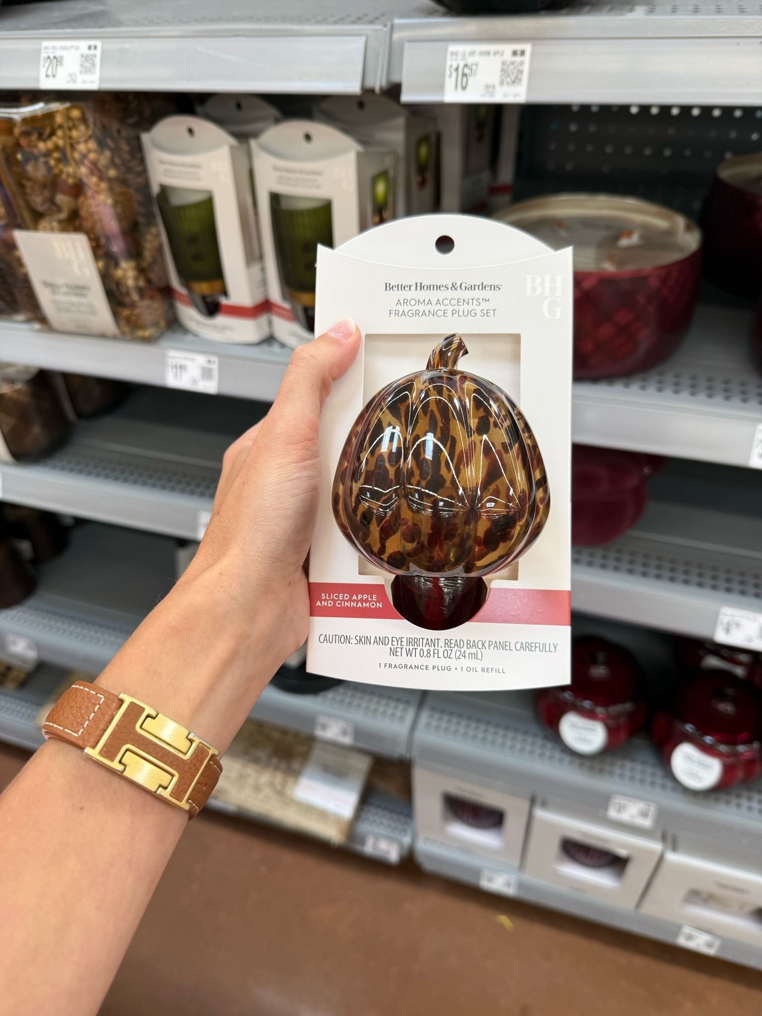 Walmart fall find- fall plug in

Pumpkin, fall home, brown, tortoise pumpkin, fall style

#LTKSeasonal #LTKHome