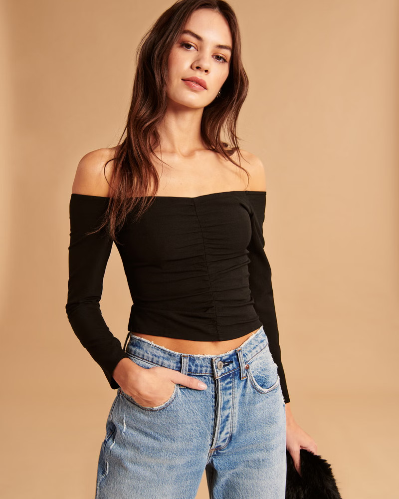 Long-Sleeve Cinched Front Off-The-Shoulder Top | Abercrombie & Fitch (US)