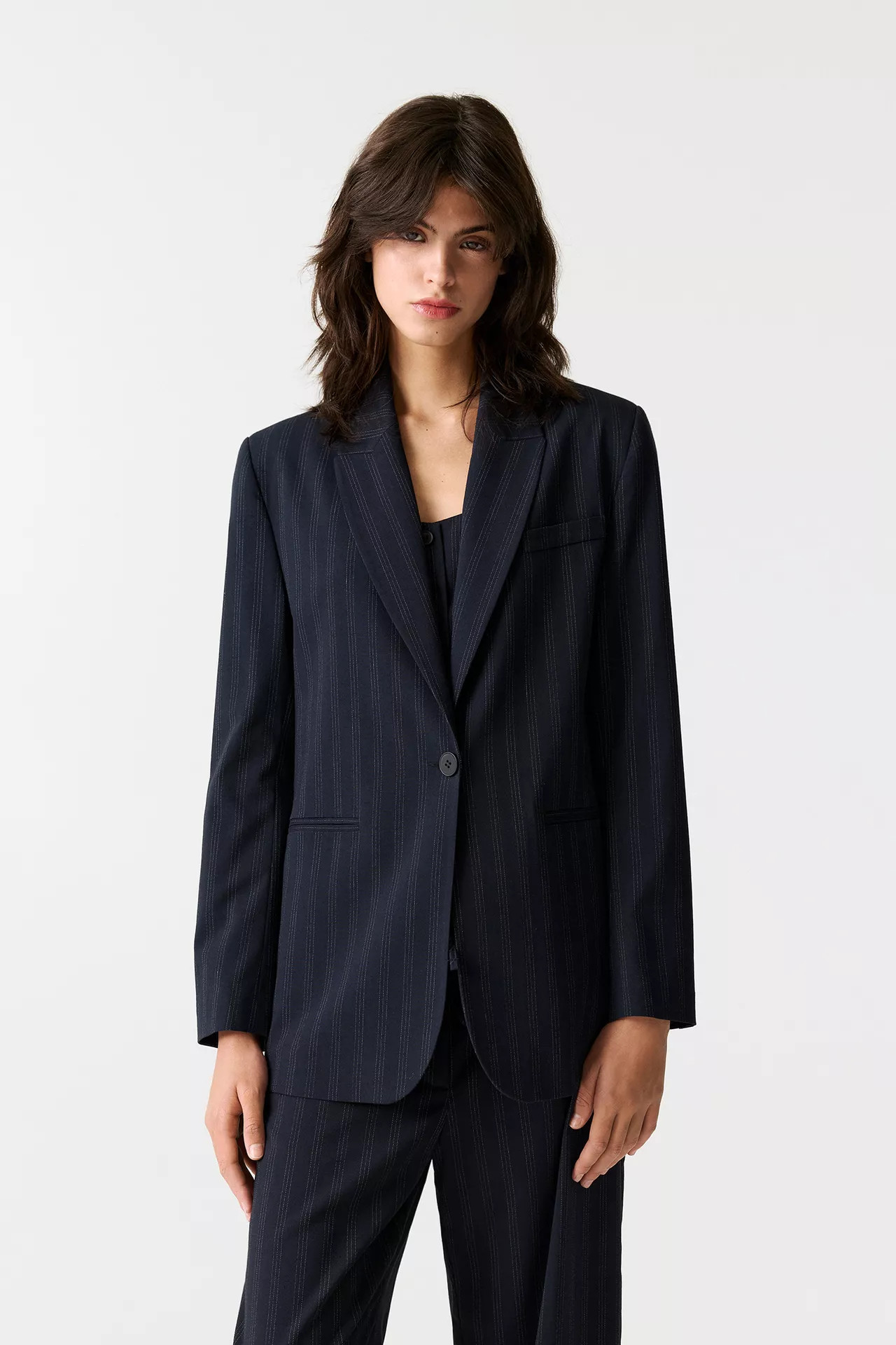 Asymmetrischer Blazer offener Rücken | PULL and BEAR DE