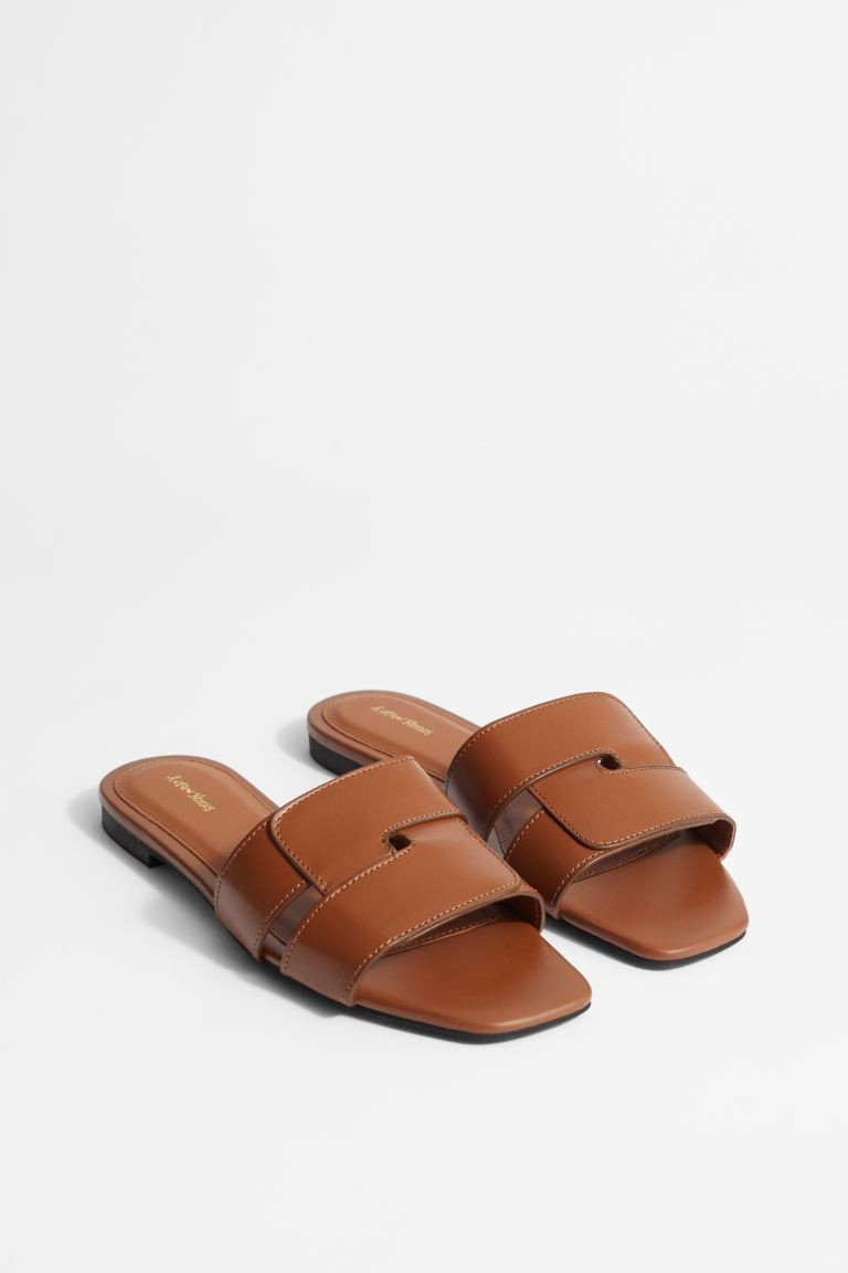 Pantoletten aus Leder | H&M (DE, AT, CH, NL, FI)