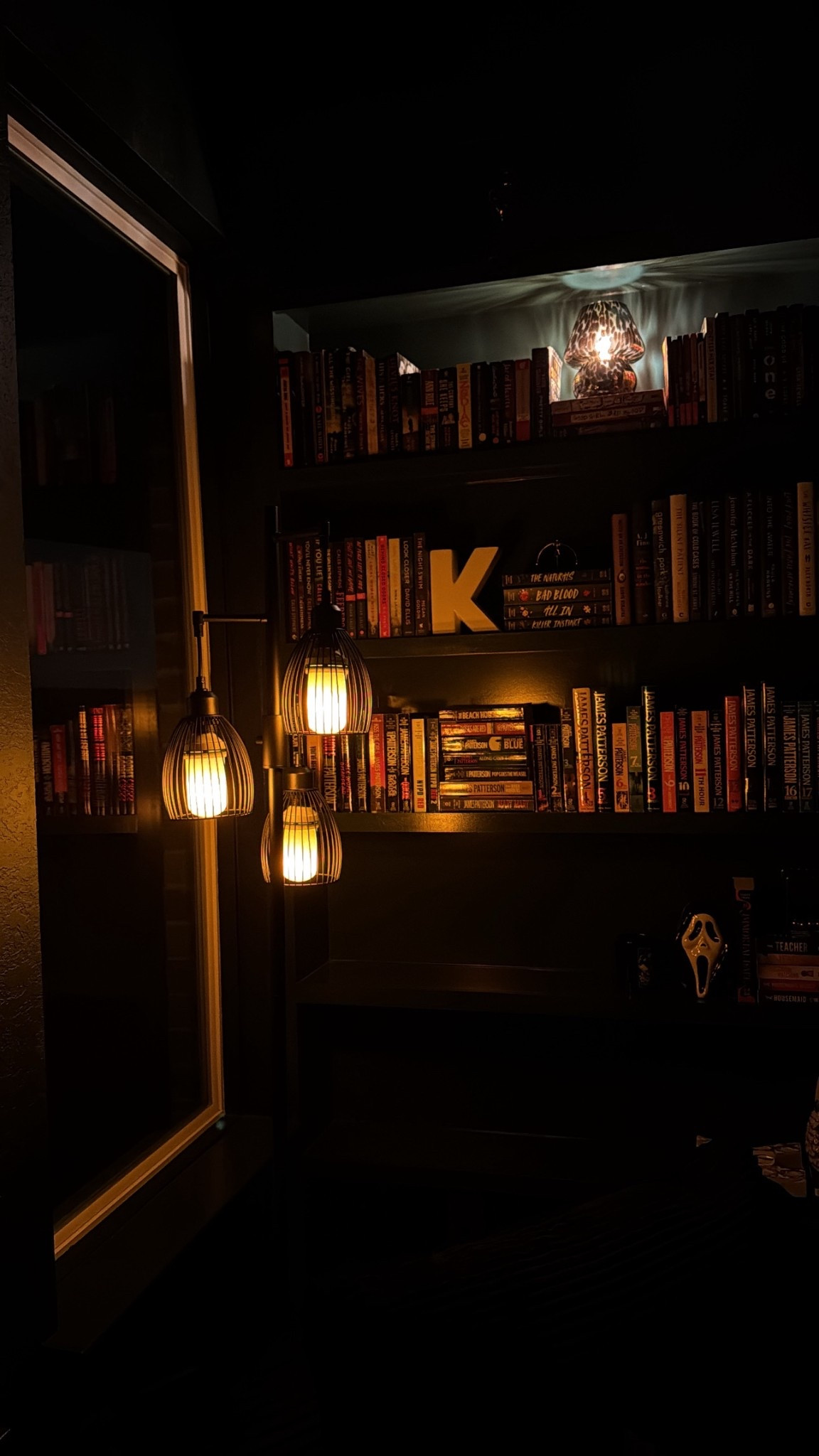 Cage standing lamp and fire flickering bulbs 