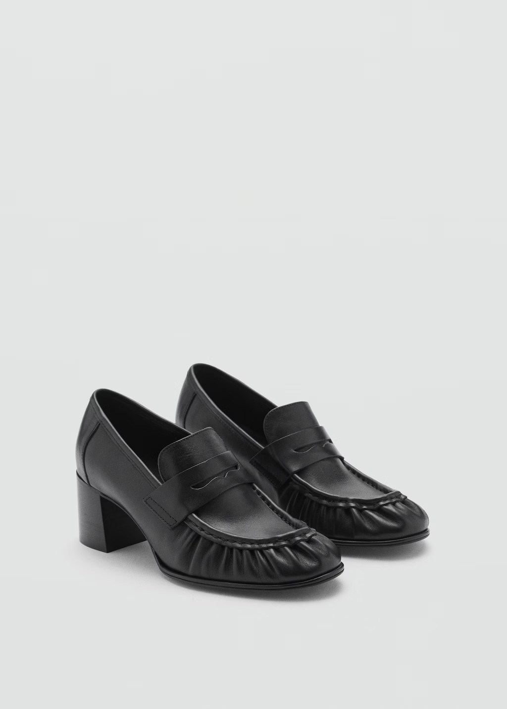 Heeled leather loafers with pleat detail - Women | MANGO USA | Mango (US/MX/AU)