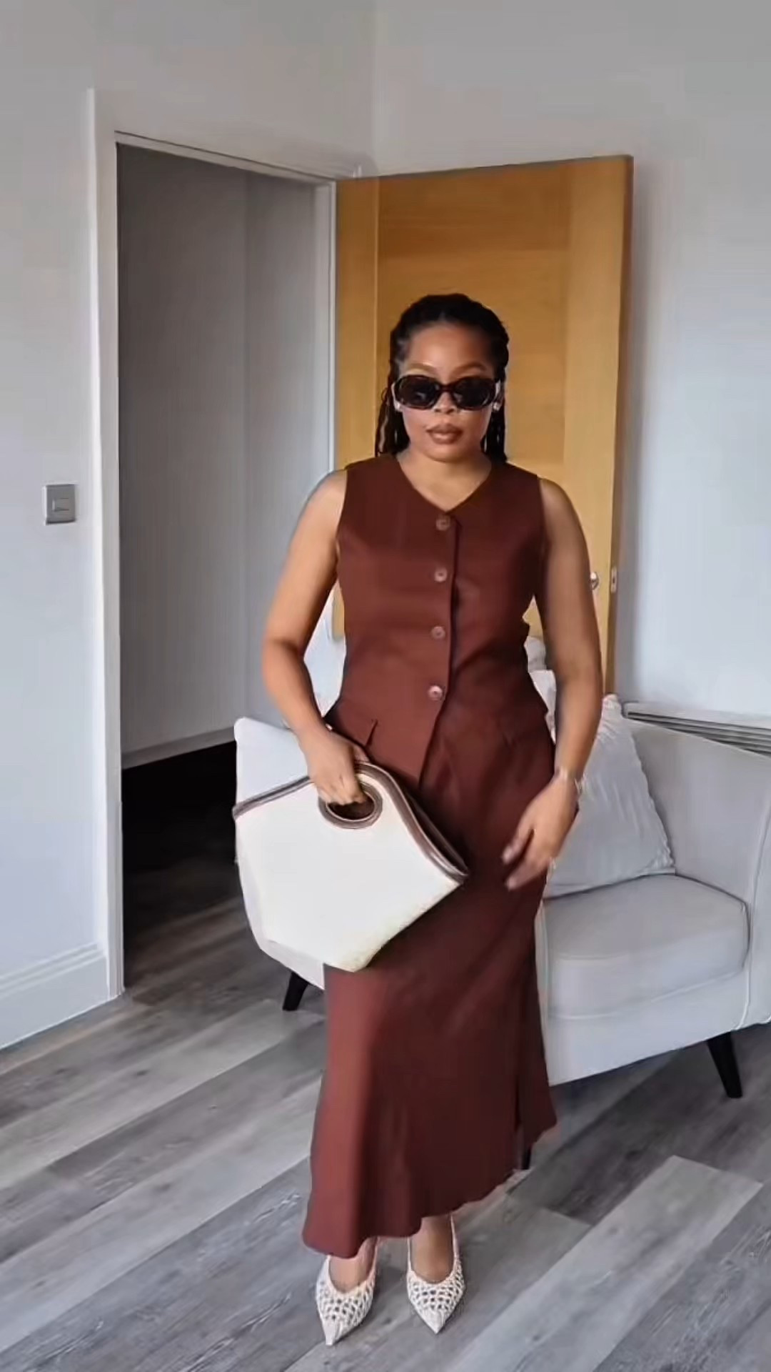 Styling linen waistcoat in two ways for this look is so perfect for spring /summer 

#LTKsummer #LTKspring #LTKstyletip