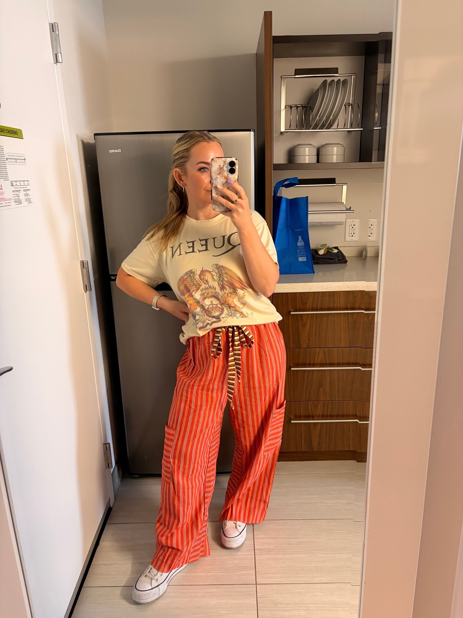 Little hotel selfie never hurt anyone. Truly loving my outfit for the day. The perfect level of comfort and fashion. The best part, you can get it all from Amazon! 

Mom style, mom fit, Amazon style, Amazon finds, Amazon clothes, summer outfit.

#LTKgrwm #LTKootd #LTKmomlife