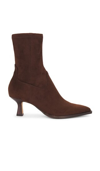 Dolce Vita Arya Boot in Brown. - size 6 | Revolve Clothing (Global)