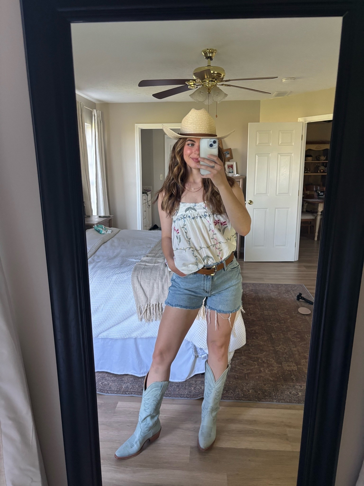 Target top I’ve been loving! Has matching pants and can be mixed and matched!

#LTKMothersDay #LTKgrwm #LTKootd