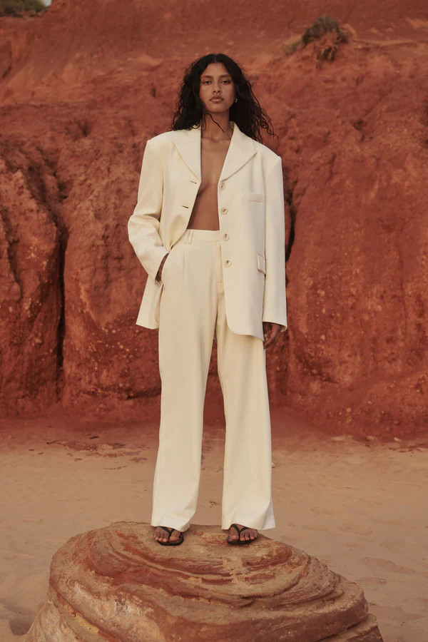 LIV CREAM BOYFRIEND BLAZER | DISSH