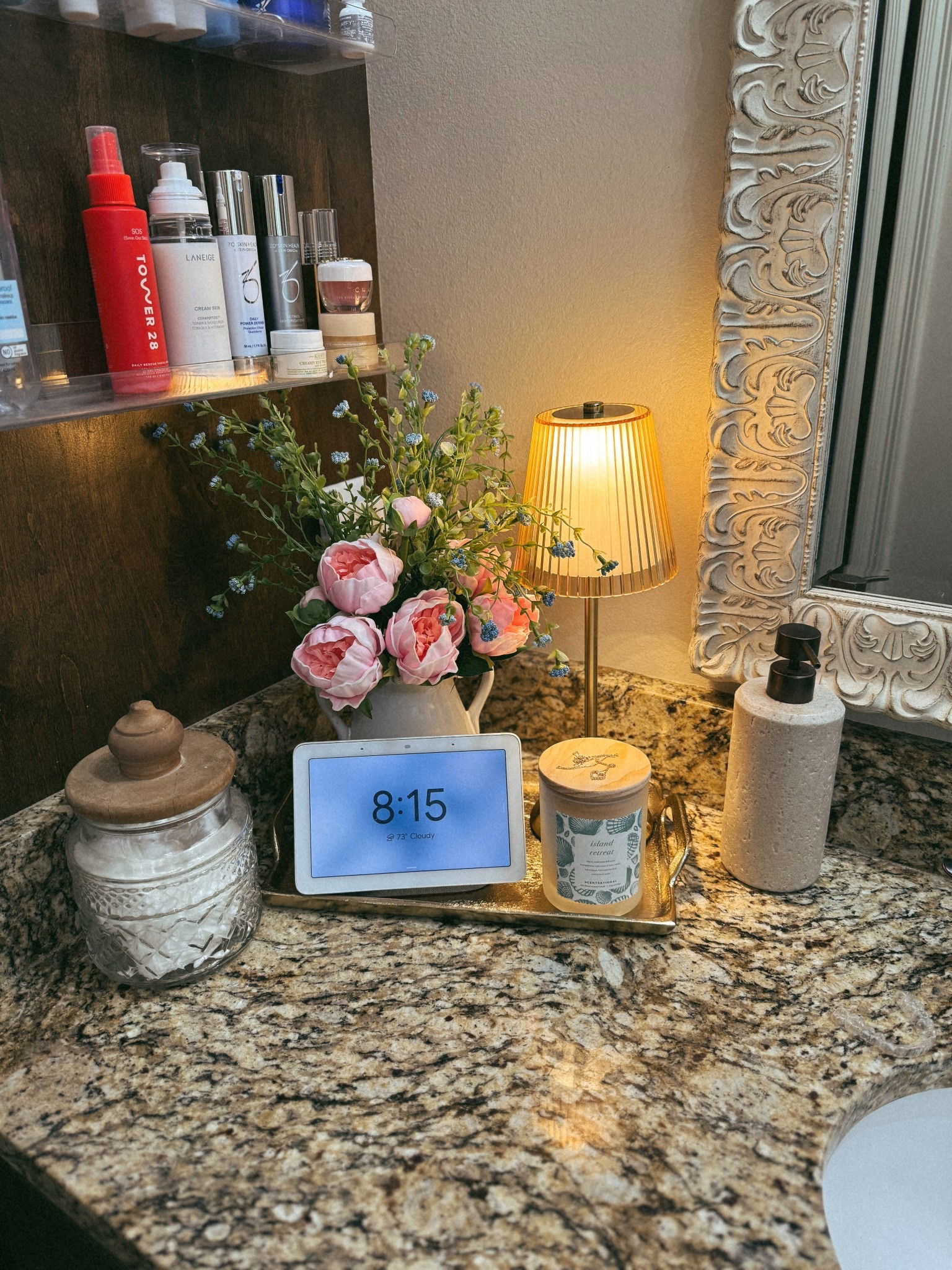 Finally obsessed with my little setup on my vanity in the bathroom 💛