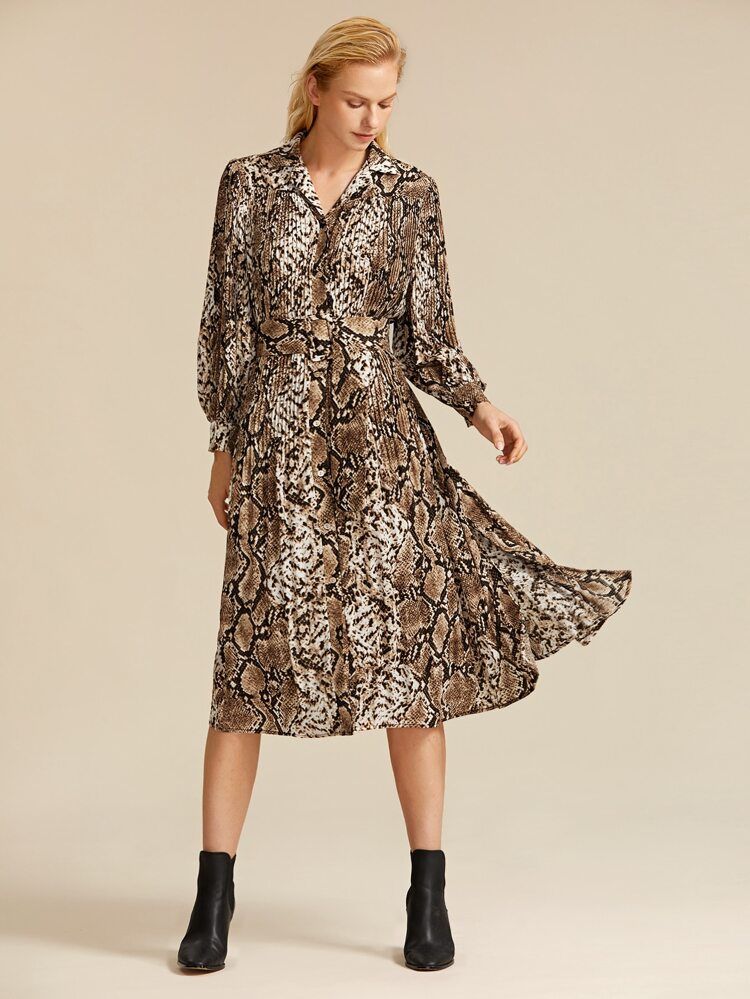 Premium Notched Collar Buckle Belted Pleated Snakeskin Shirt Dress | SHEIN