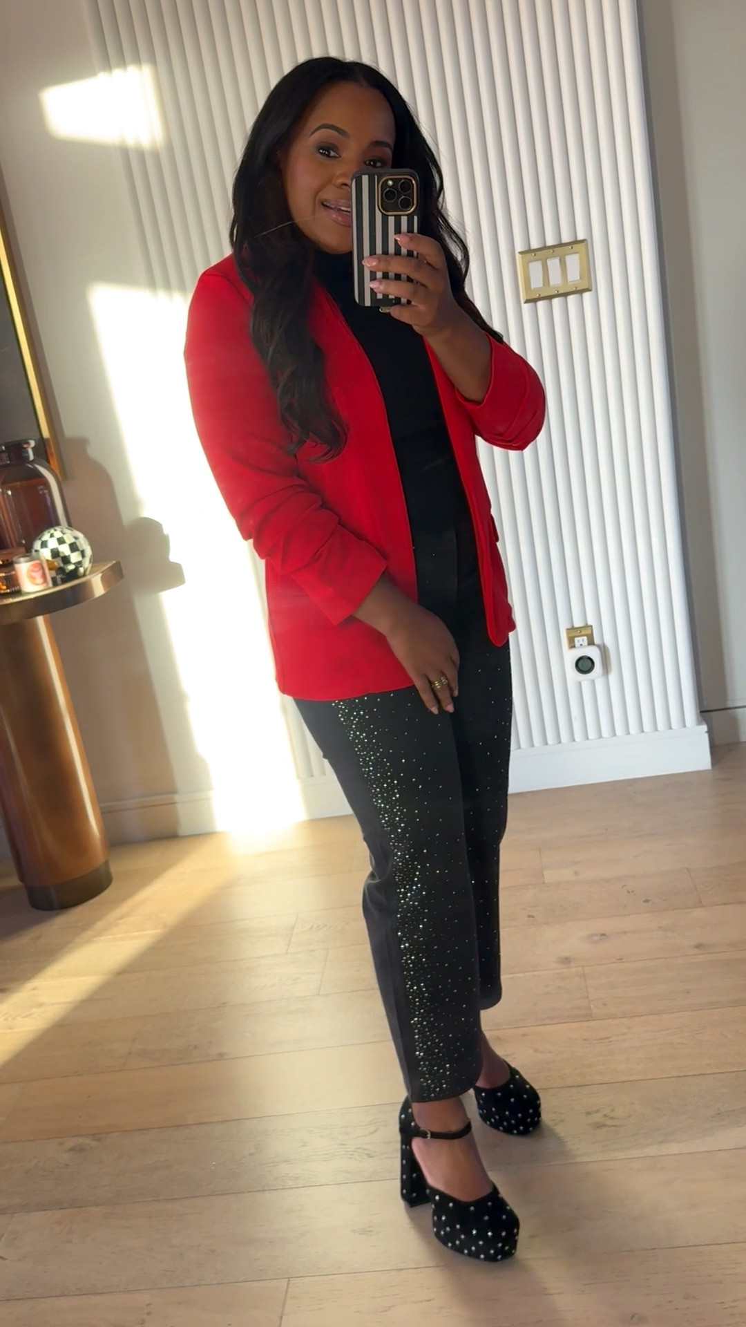 Look cute this holiday season without spending much 🎄

Use TARYNNEWTON to save on my VICI items 🙌🏾

#LTKHoliday #LTKGiftGuide #LTKFindsUnder50