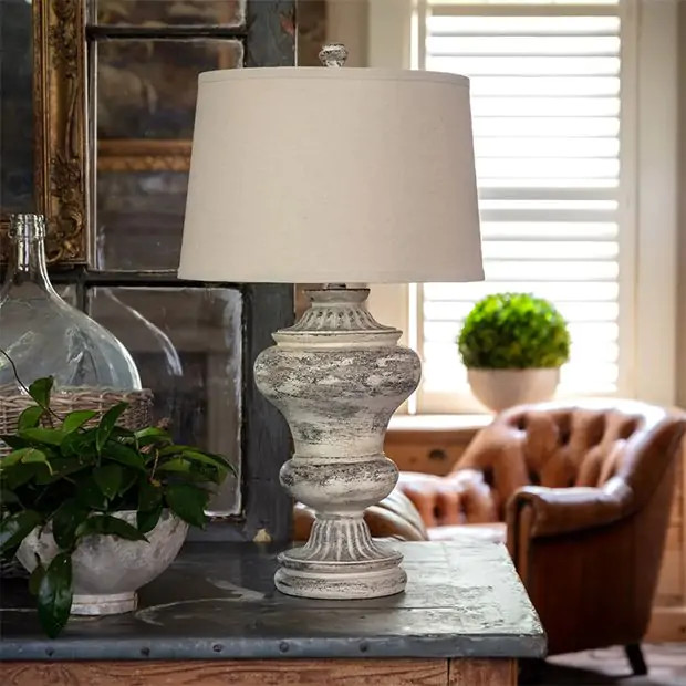 Chic Rustic Farmhouse Table Lamp | Antique Farm House