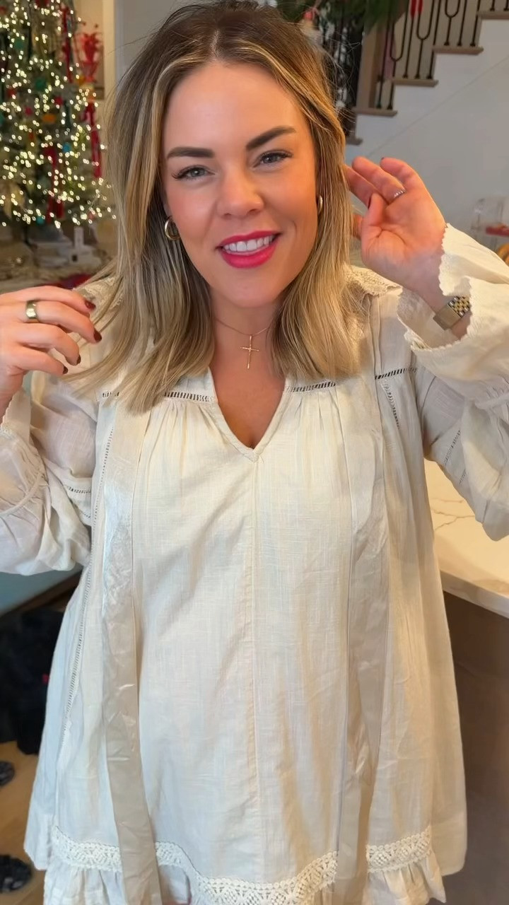 Holiday dress, tunic, winter fashion, Christmas dress 

#LTKMidsize #LTKHoliday #LTKGiftGuide