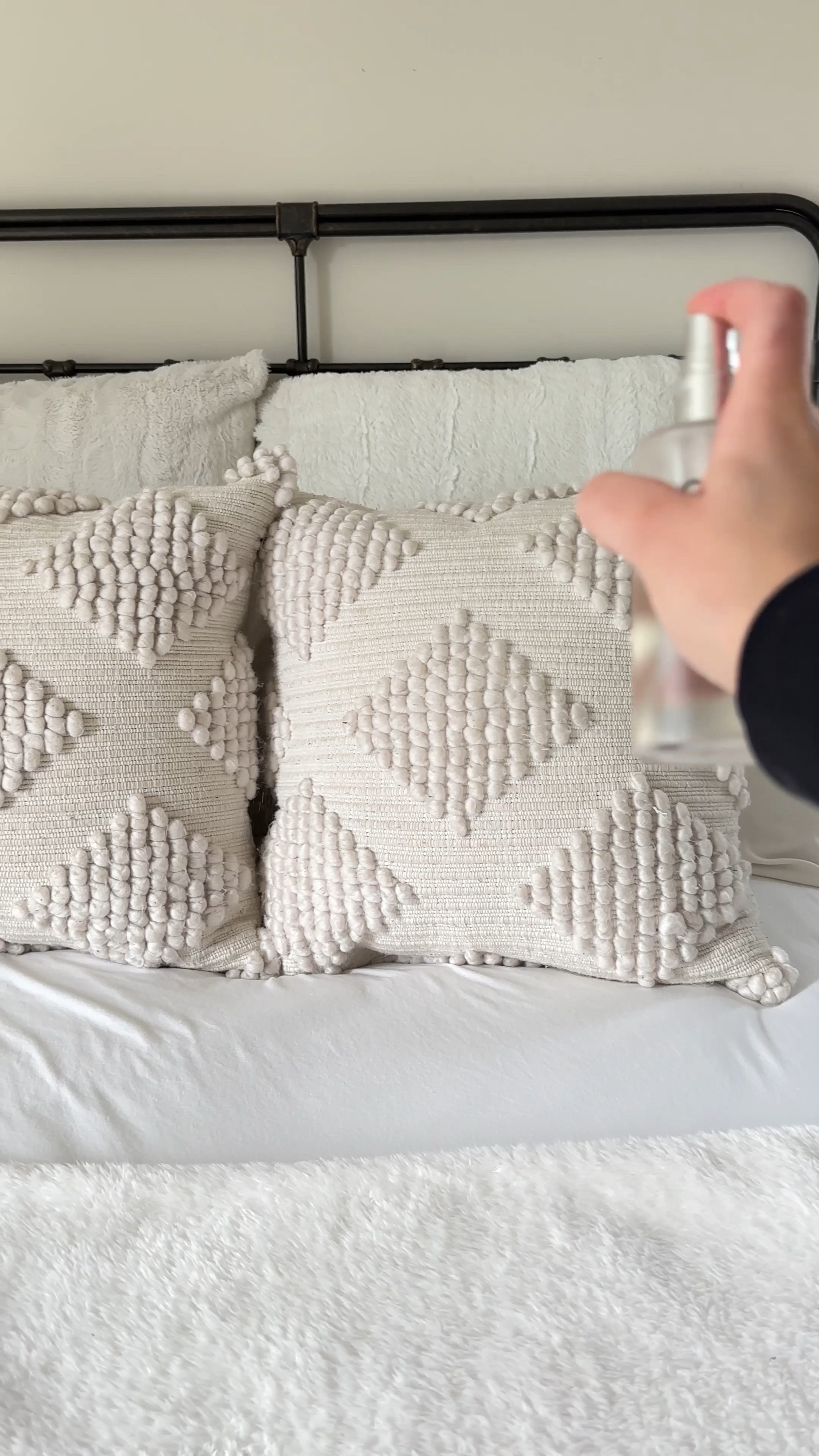 I love refreshing my linens with a spritz!🫧✨☁️ 10% off code | SARAFINA 

#LTKunder50 #LTKGiftGuide #LTKsalealert