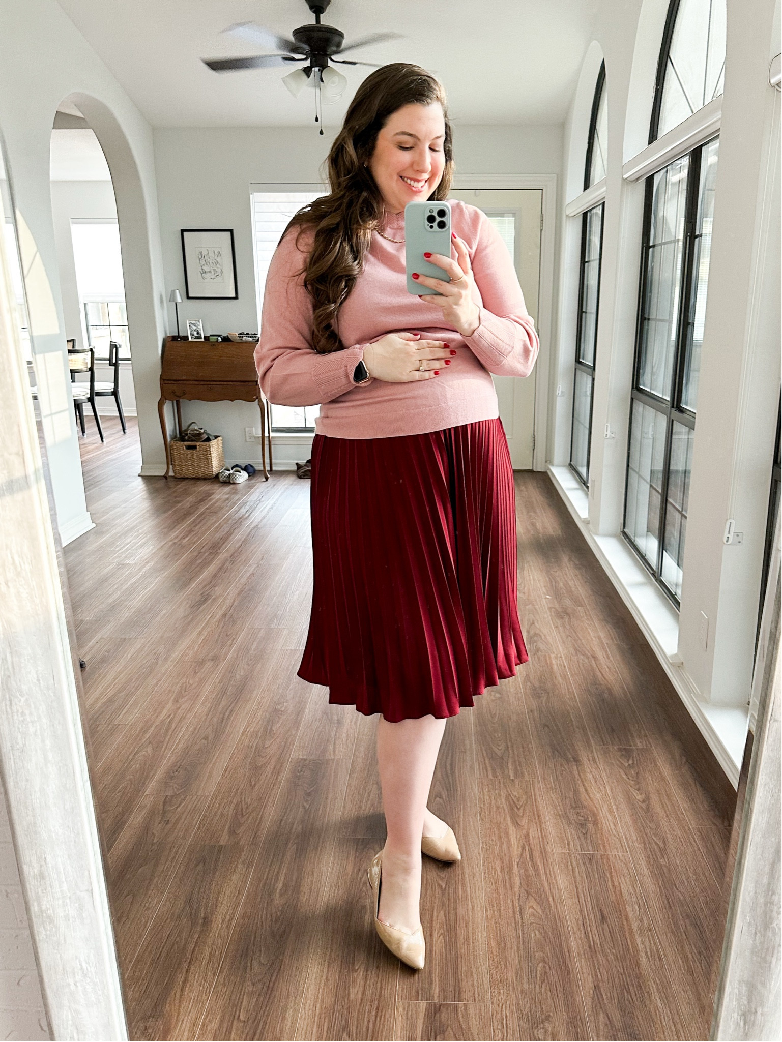 Workwear #ootd 2/5/25 

You know I love this skirt - comes in so many colors! 

Womens business professional workwear and business casual workwear and office outfits midsize outfit midsize style 

#LTKFindsUnder50 #LTKWorkwear #LTKBump