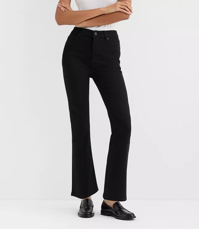 Rivete Curvy High Rise Kick Crop Jeans in Noir Wash | LOFT