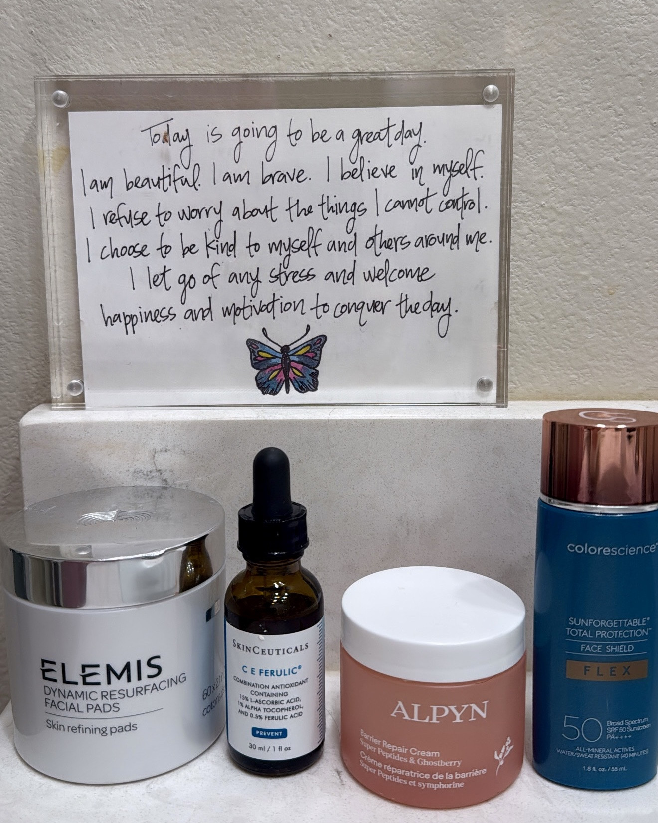 My simple AM skincare routine for exfoliation, brightening, moisturizing and SPF!

#LTKgrwm #LTKmorningroutine #LTKBeauty