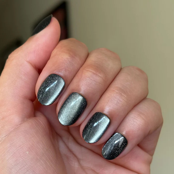 Black Shimmer - Press-On | Extra Short | Round | Olive & June