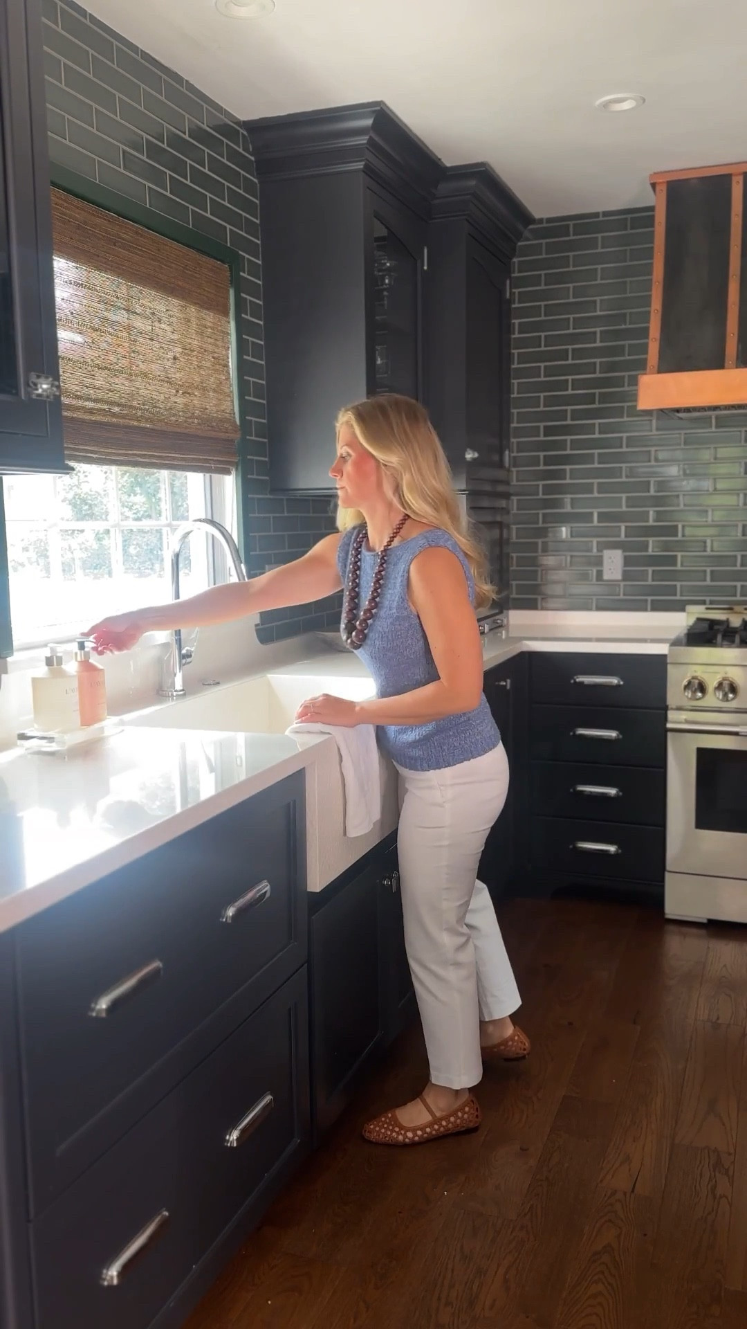 Use code Evalia20 for 20% off!

As an interior designer, I'm always looking for products that blend seamlessly with a beautiful home. That's why I'm so drawn to L'AVANT Collective's Blushed Bergamot collection. It's not just the stunning packaging – though, frankly, that's high on my list for any home product.

But beyond its aesthetic appeal, this collection truly delivers. I've found it incredibly tough on grease, grime, and dirt, proving you don't have to sacrifice strength for eco-luxury. And with its perfect Spring scent, it brightens the entire cleaning experience.

What's even better? It's gentle on your hands, a detail that makes all the difference when you're caring for your home.

Finishing up with the L'AVANT candle truly transforms your space. It's the perfect way to maintain that elevated, serene atmosphere, extending the beauty and the scent long after the cleaning is done.

@lavantcollective

#PowerfullyLuxurious
#LAVANTLiving
#LuxuryClean
#EcoLuxury
#ad 


#LTKHome #LTKSaleAlert #LTKFindsUnder100