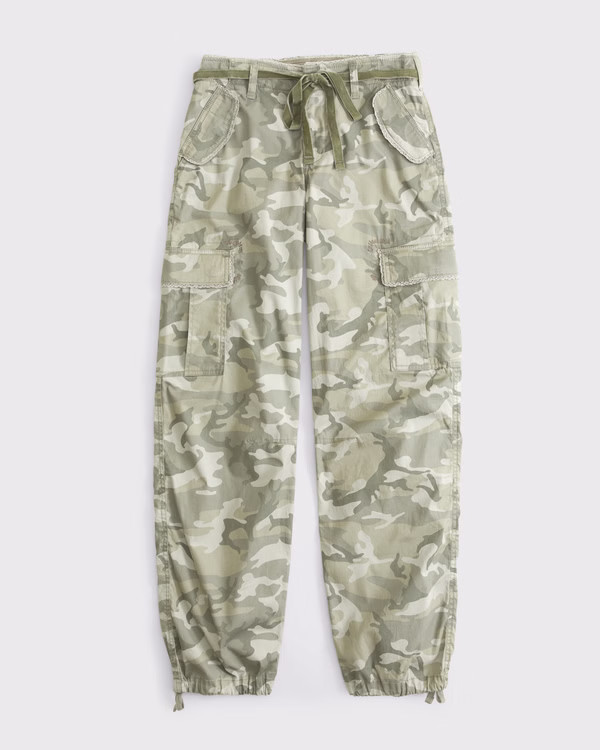Low Rise Baggy Cargo Pant | Abercrombie & Fitch (US)