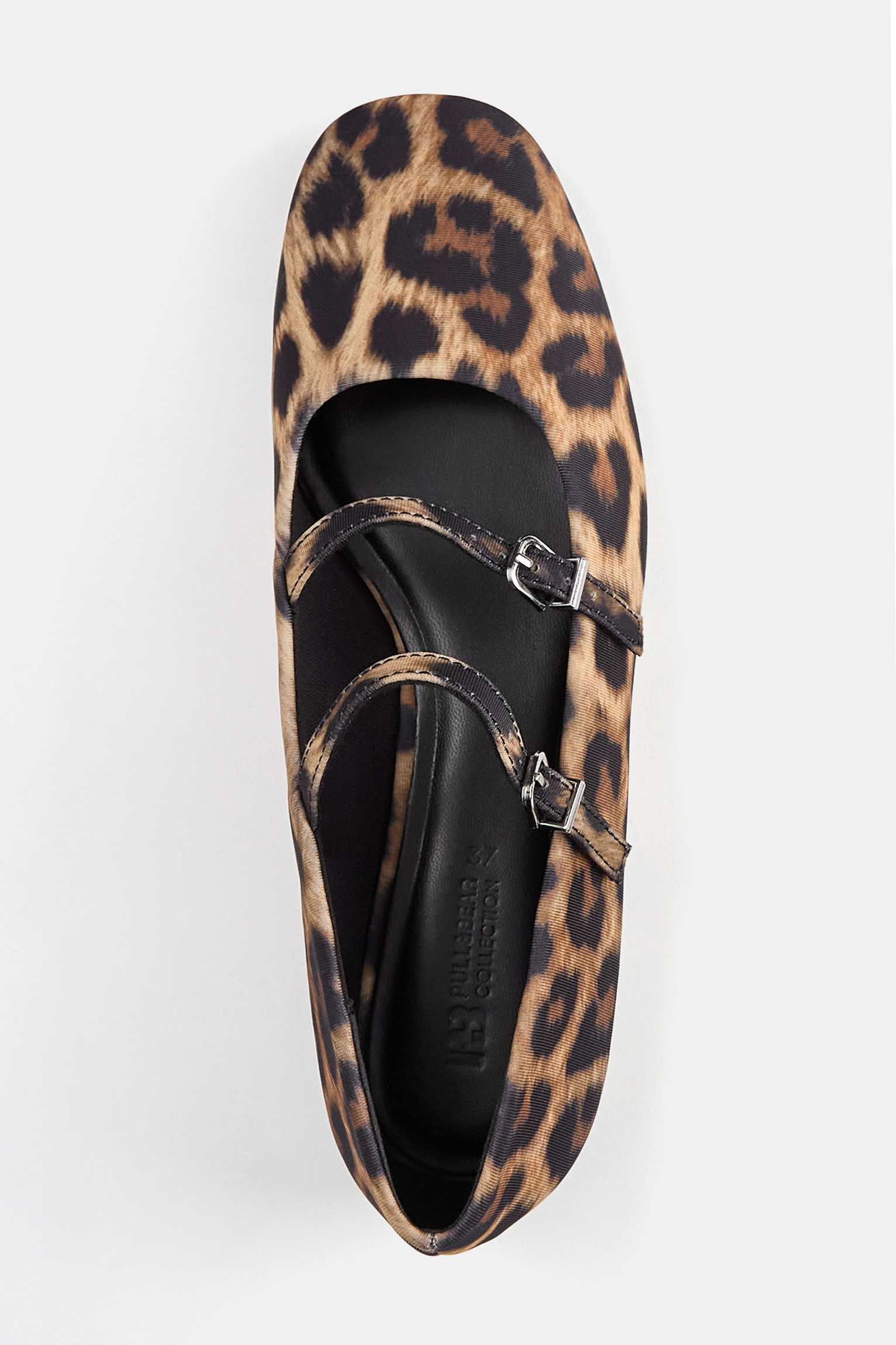 Leopard print ballet flats | PULL and BEAR UK