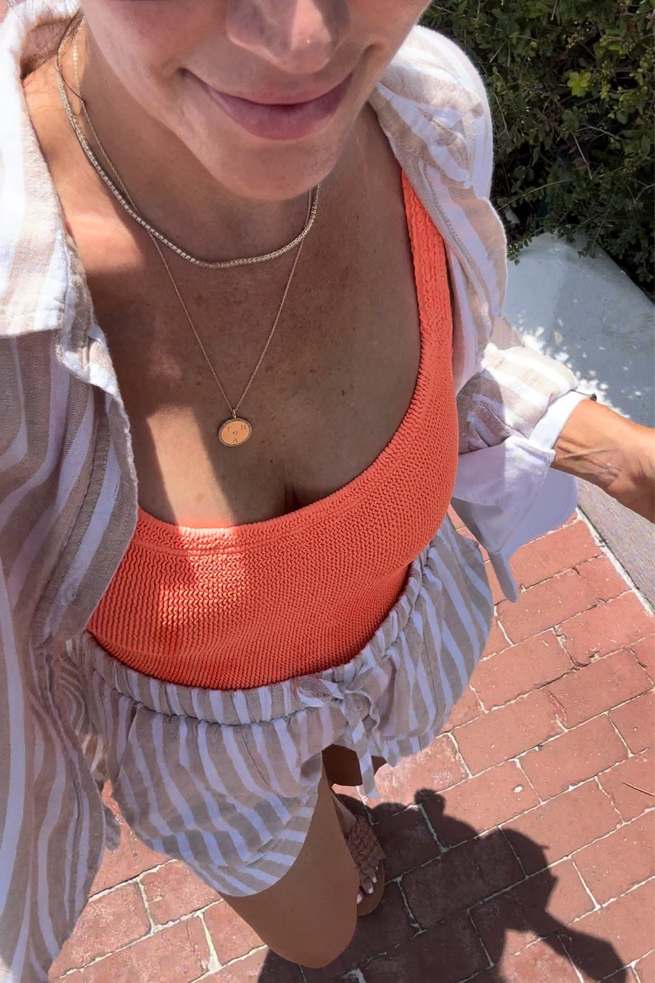 #swimsuit #swimwear #postpartum
This swimsuit is worth EVERY PENNY!!
And this set is sold out but I linked my favorite Amazon one that is very similar! 

#LTKStyleTip #LTKSwim