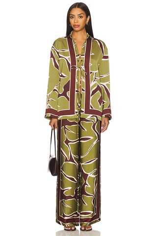 SEVEN WONDERS Alessandra Sleeved Shirt in Alessandra Green from Revolve.com | Revolve Clothing (Global)